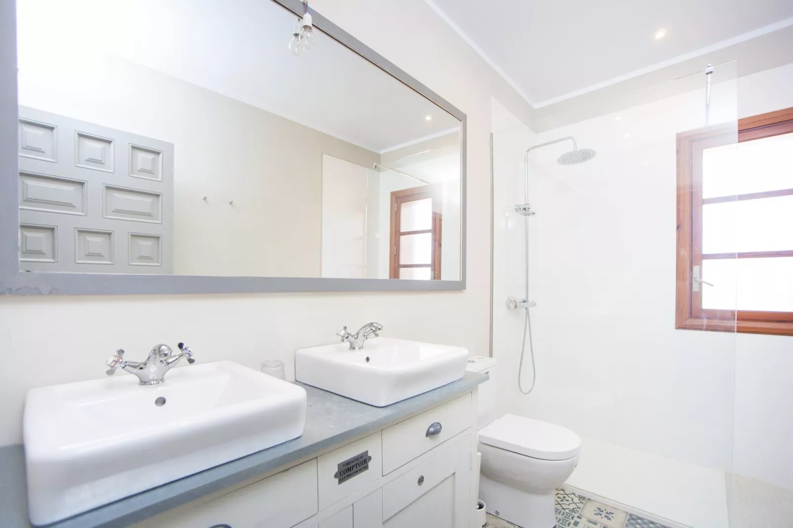 Finca Can Pol-Bathroom
