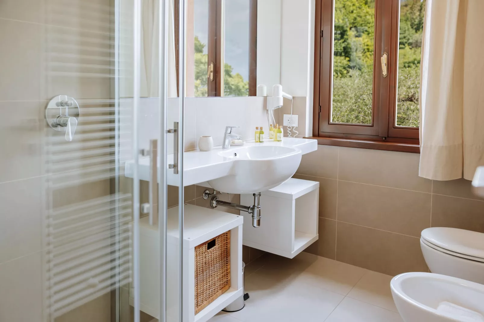 Apartment Limone Residence Nautic Resort San Carlo Gargnano-Quadrilo 110qm-Bathroom