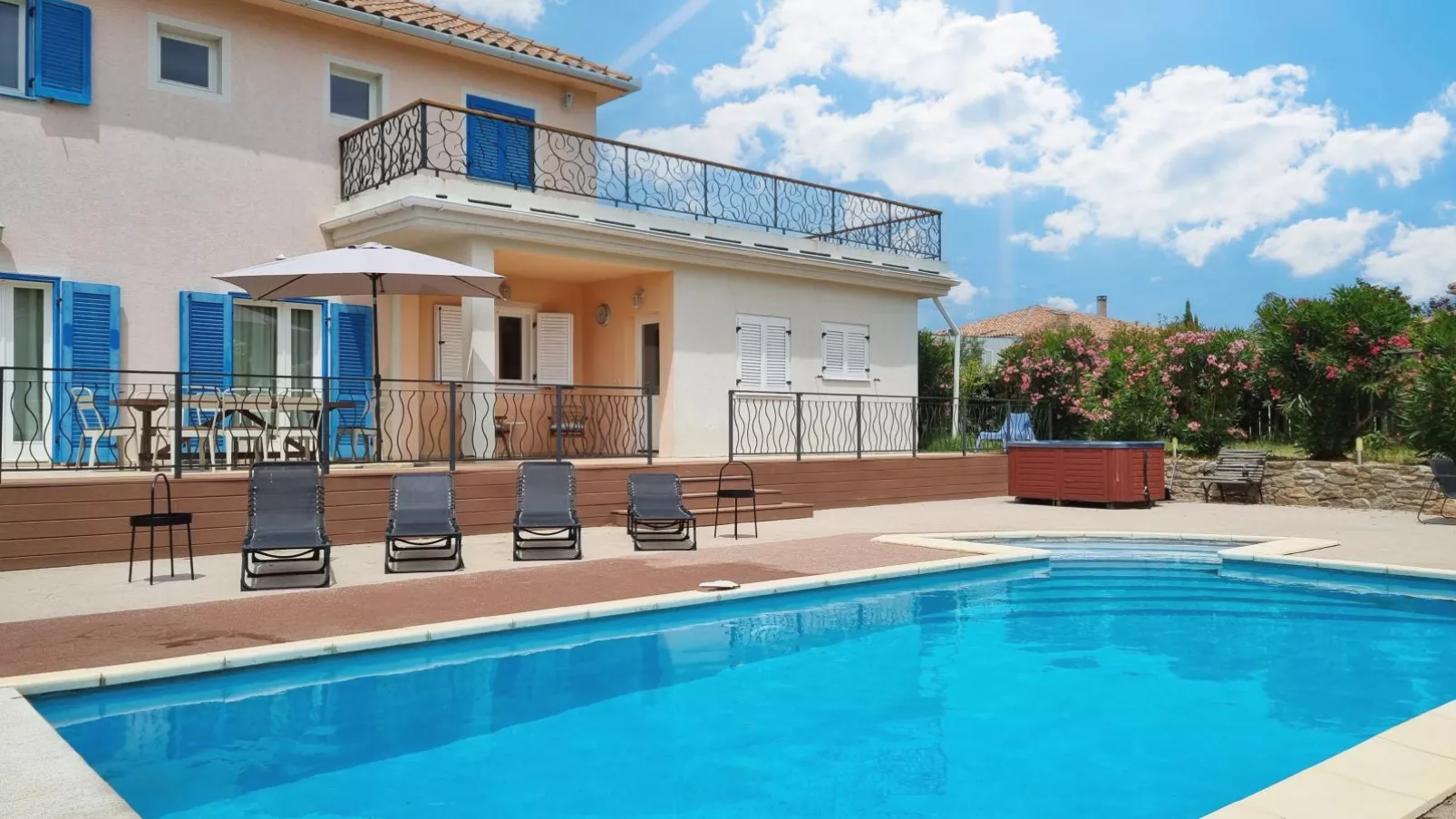 Clos des Oliviers-Swimming pool