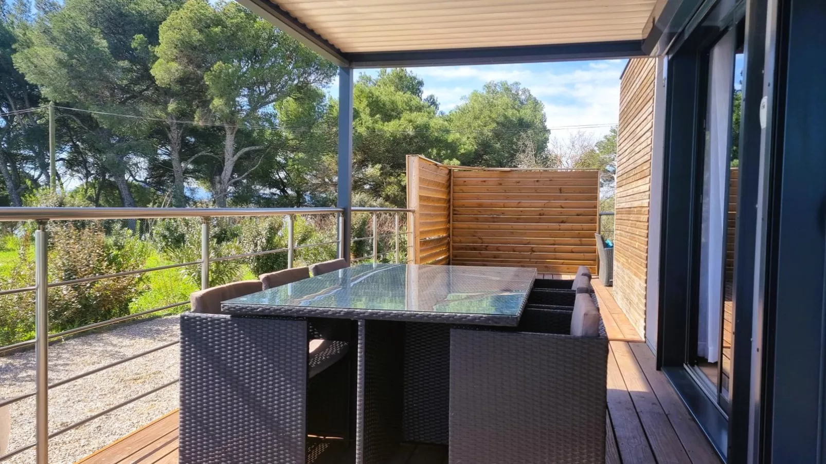 Cottage du Lac 63-Terrace balcony