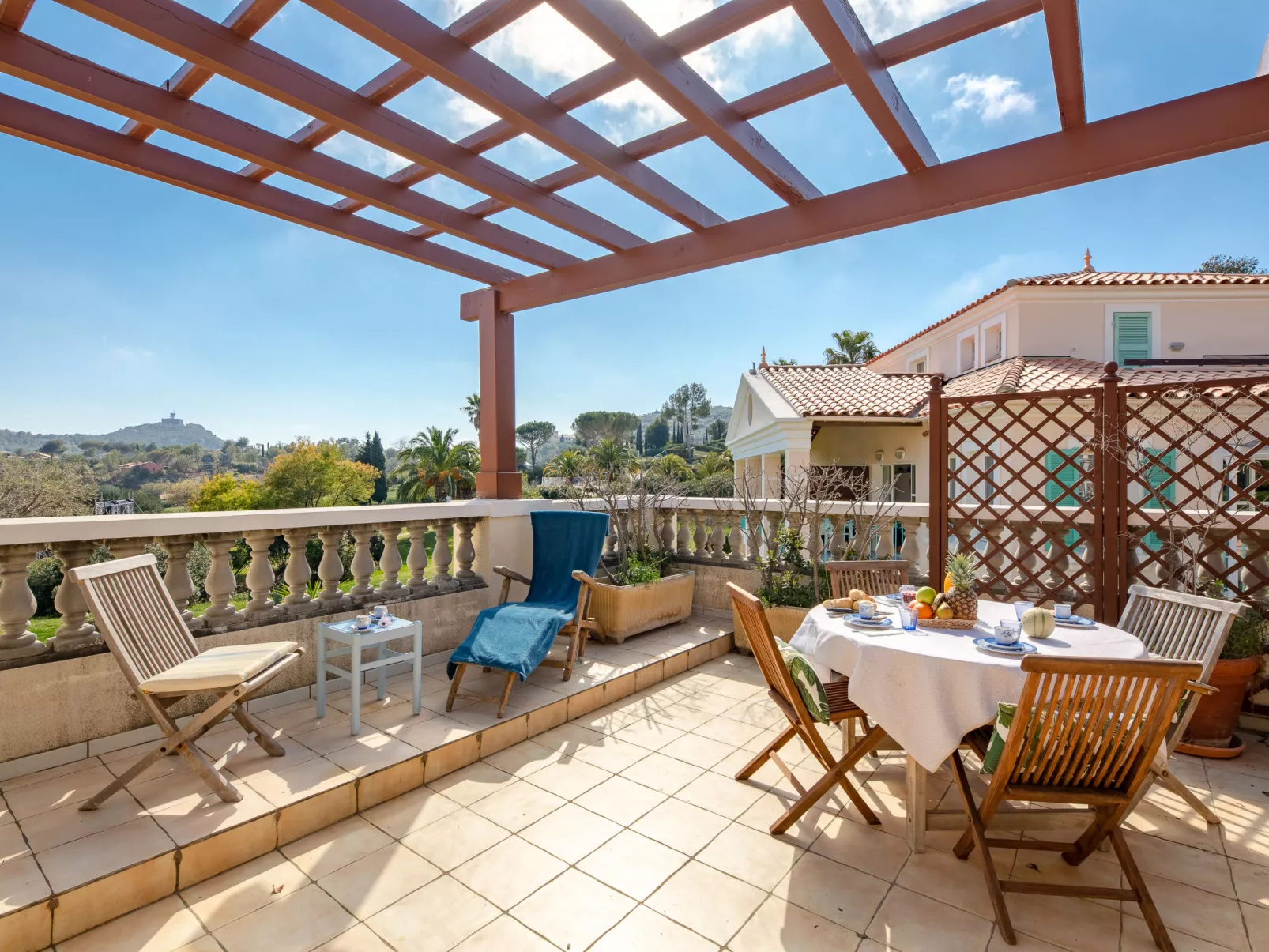 Le Village (VJ106)-Dehors