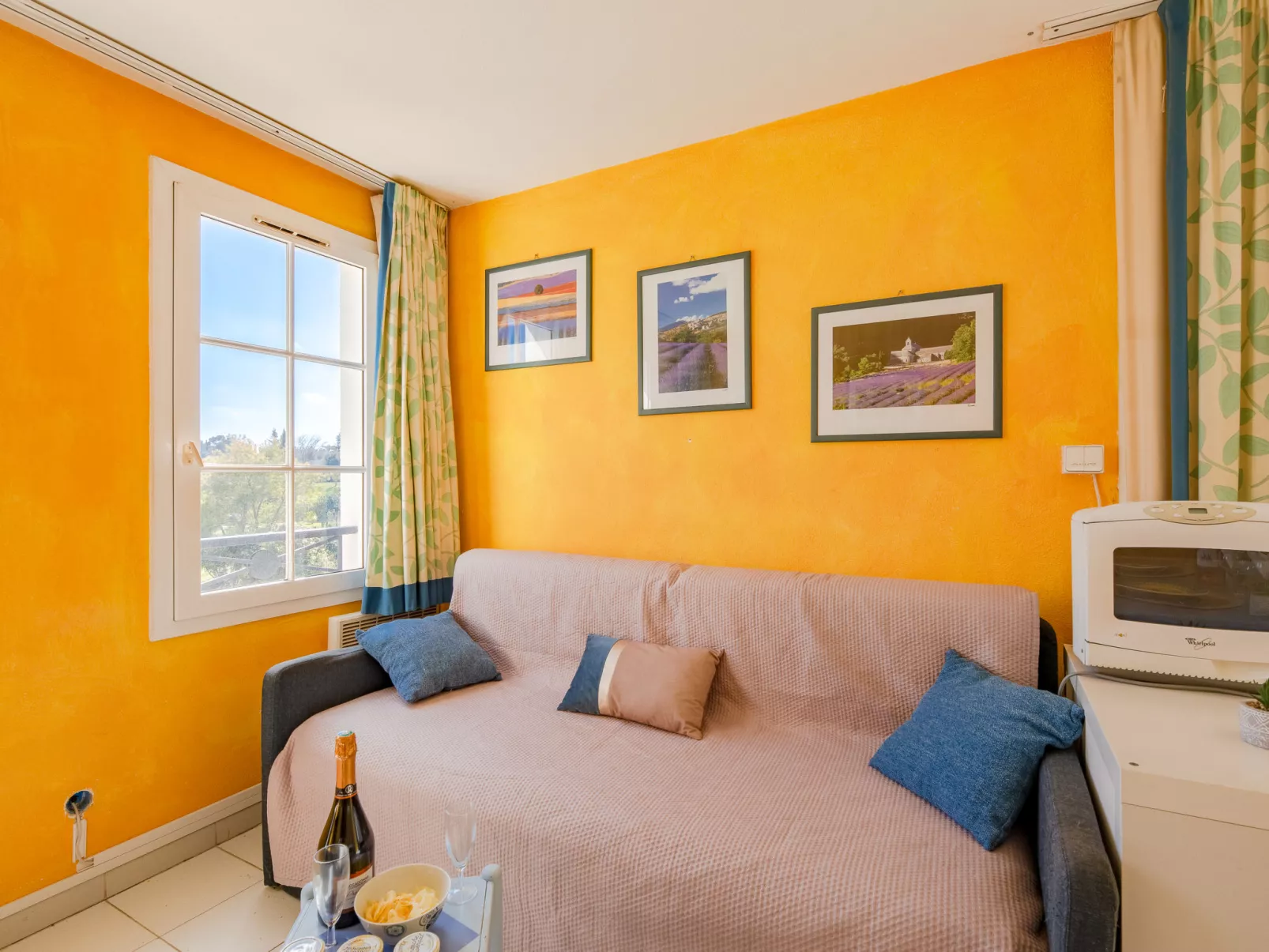 Le Village (VJ106)-Dedans