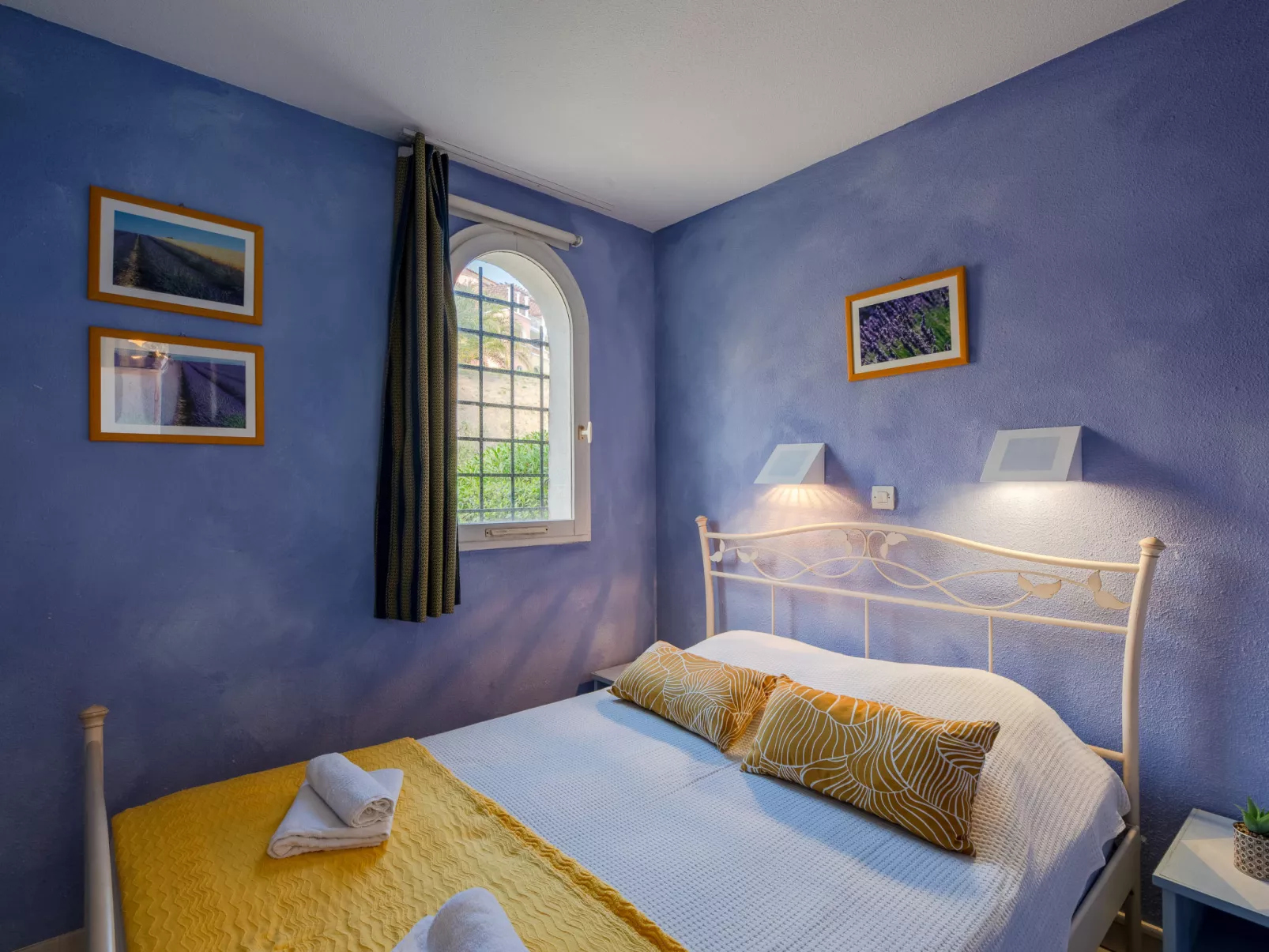 Le Village (VJ106)-Dedans