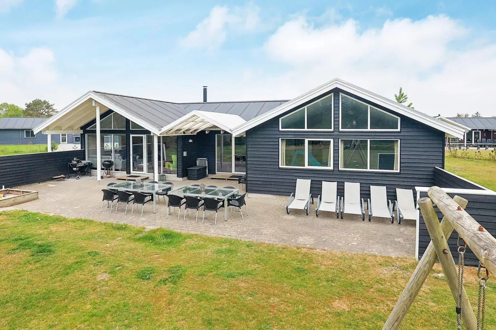 18 person holiday home in Ålbæk-Outdoor