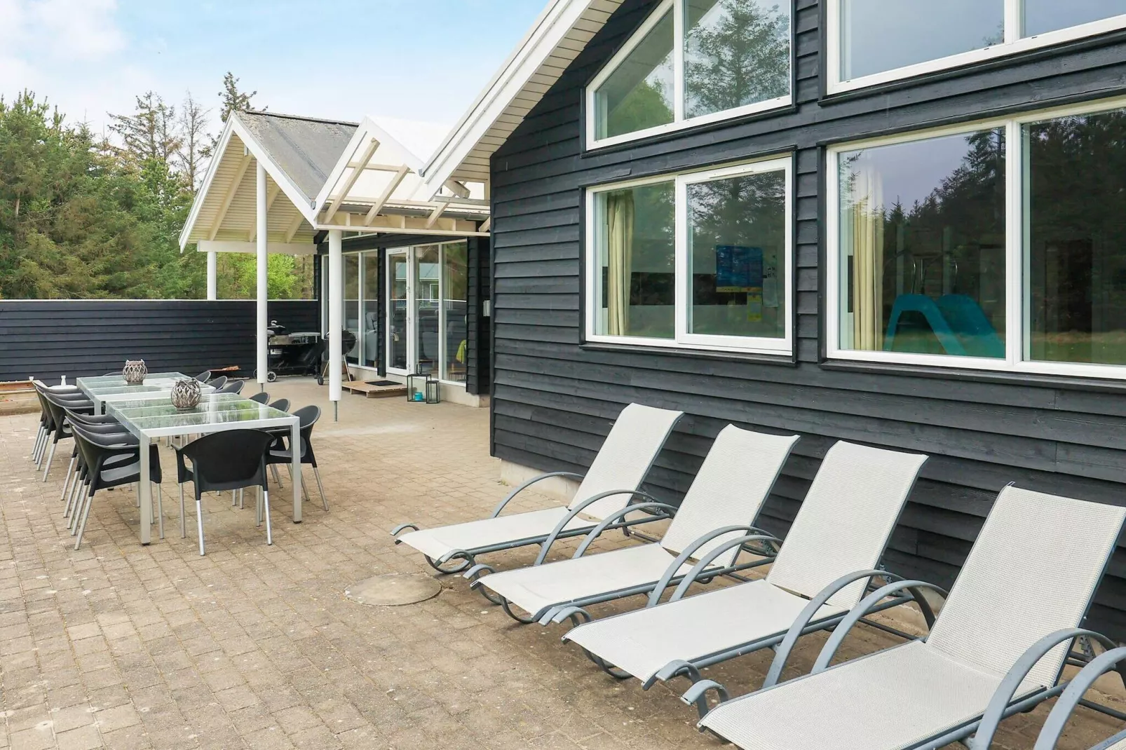 18 person holiday home in Ålbæk-Outdoor