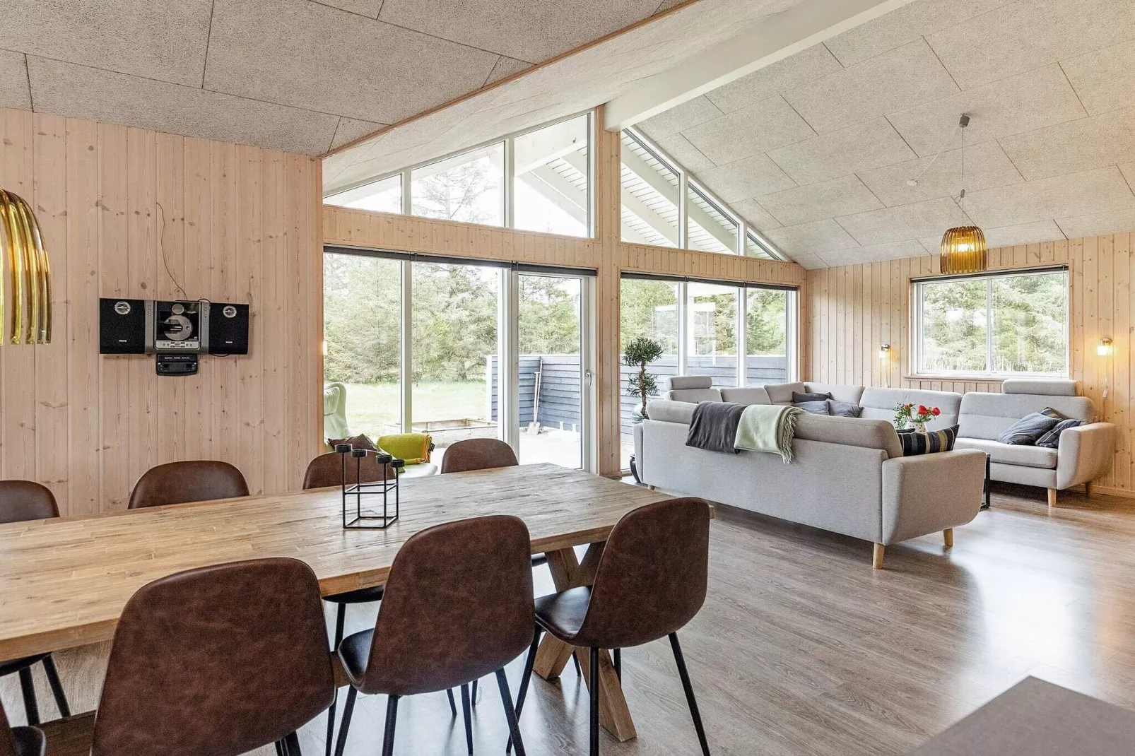18 person holiday home in Ålbæk-Indoor