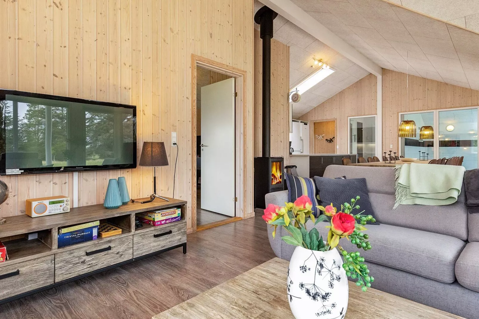 18 person holiday home in Ålbæk-Indoor