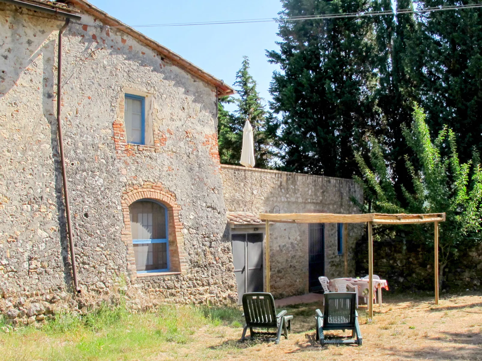 Fattoria Petraglia - Cedro-Draußen