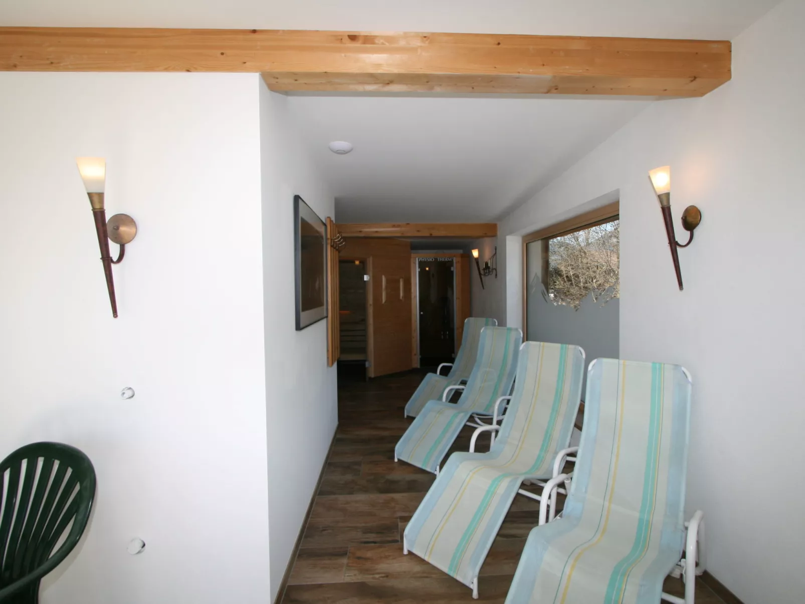 Erzherzog’s Apts/Zillertal Kaiser Lodge-Inside