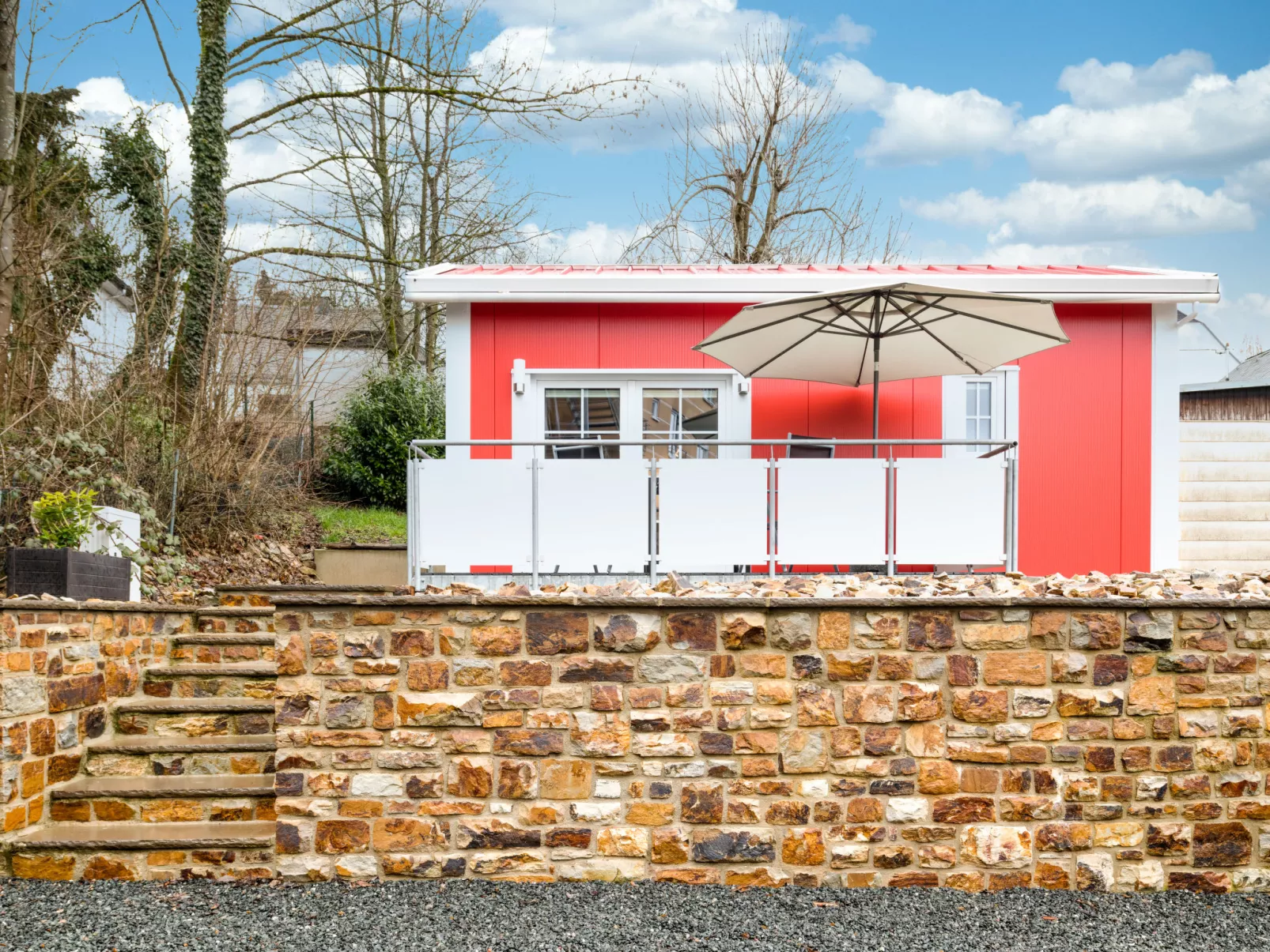 Tiny Haus Westerwald 16 Red-Outside