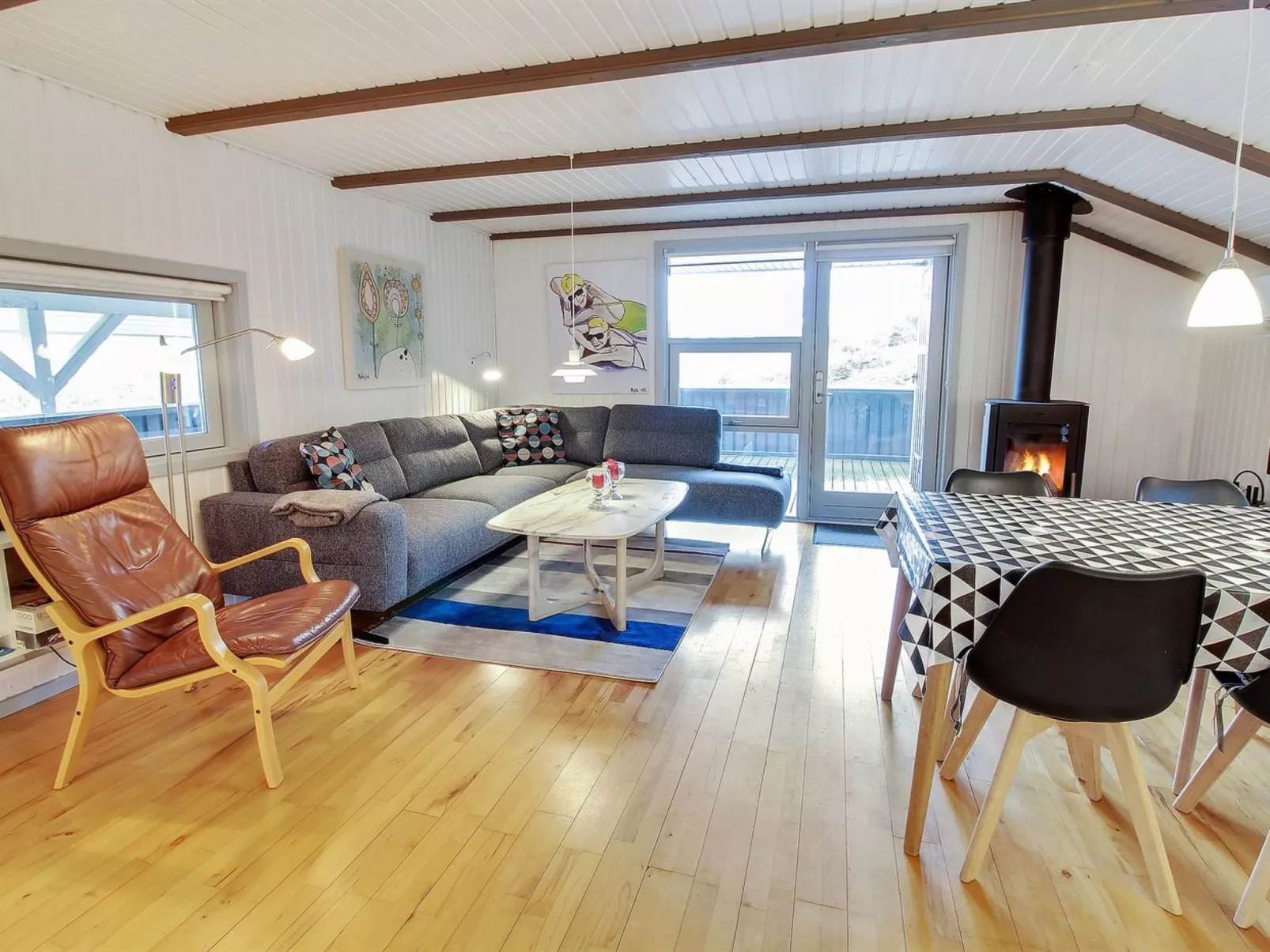 "Igilfar" - 700m from the sea-Inside