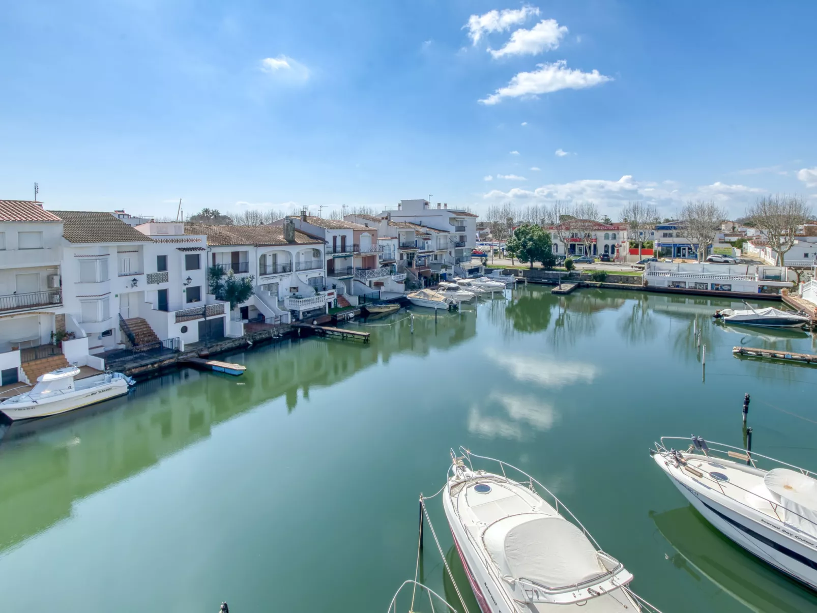 Port Banyuls-Outside