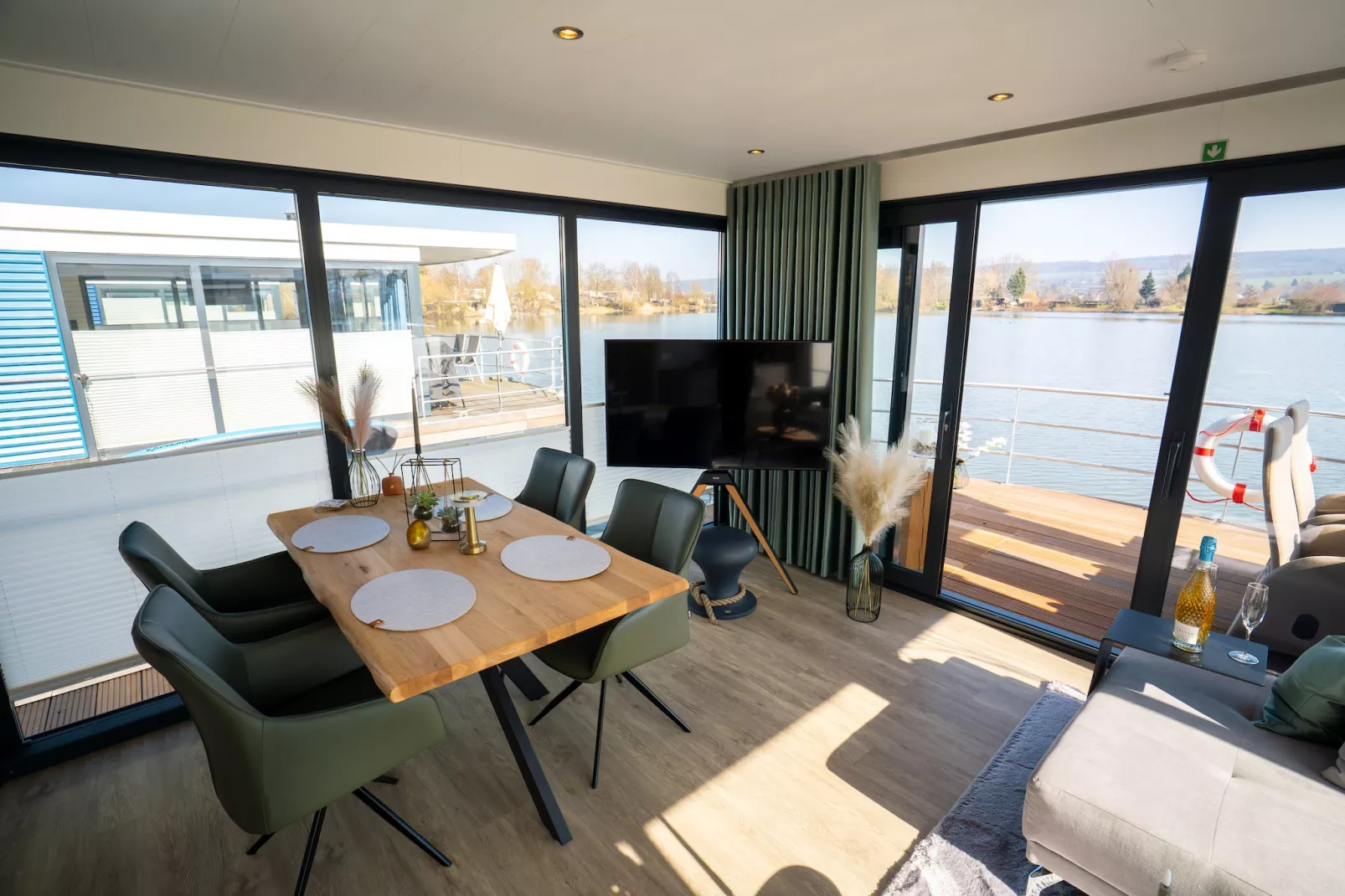 Hausboot in Höxter-Living room
