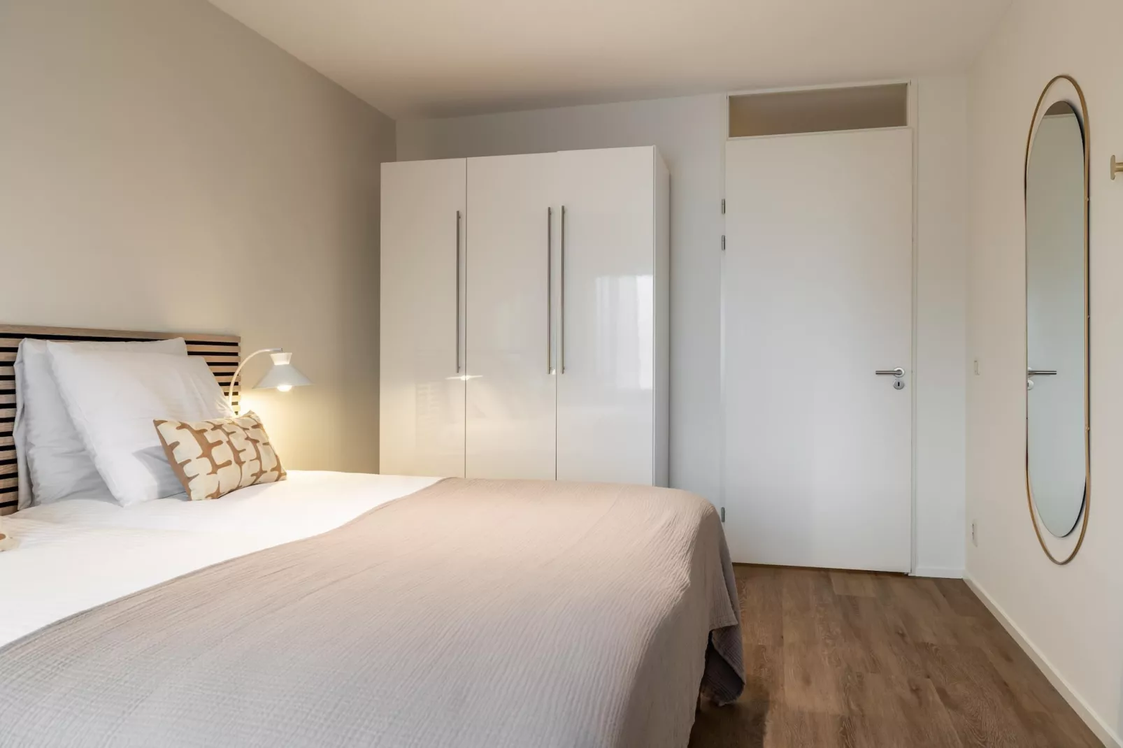 Scheveningen Harbour 50B-Bedroom
