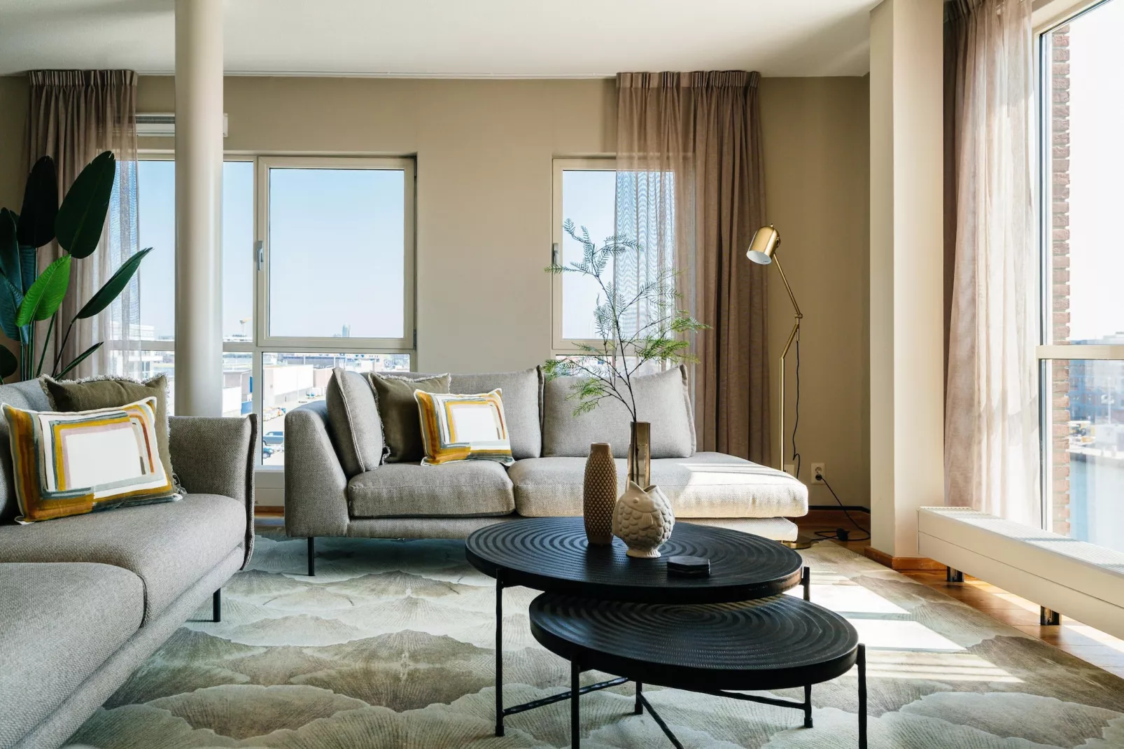Scheveningen Harbour 12-Living room