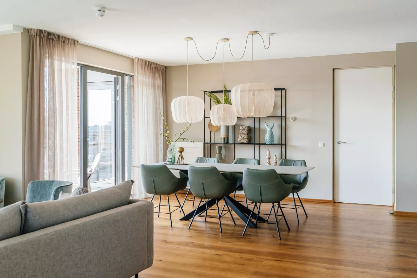 Scheveningen Harbour 12-Dining room