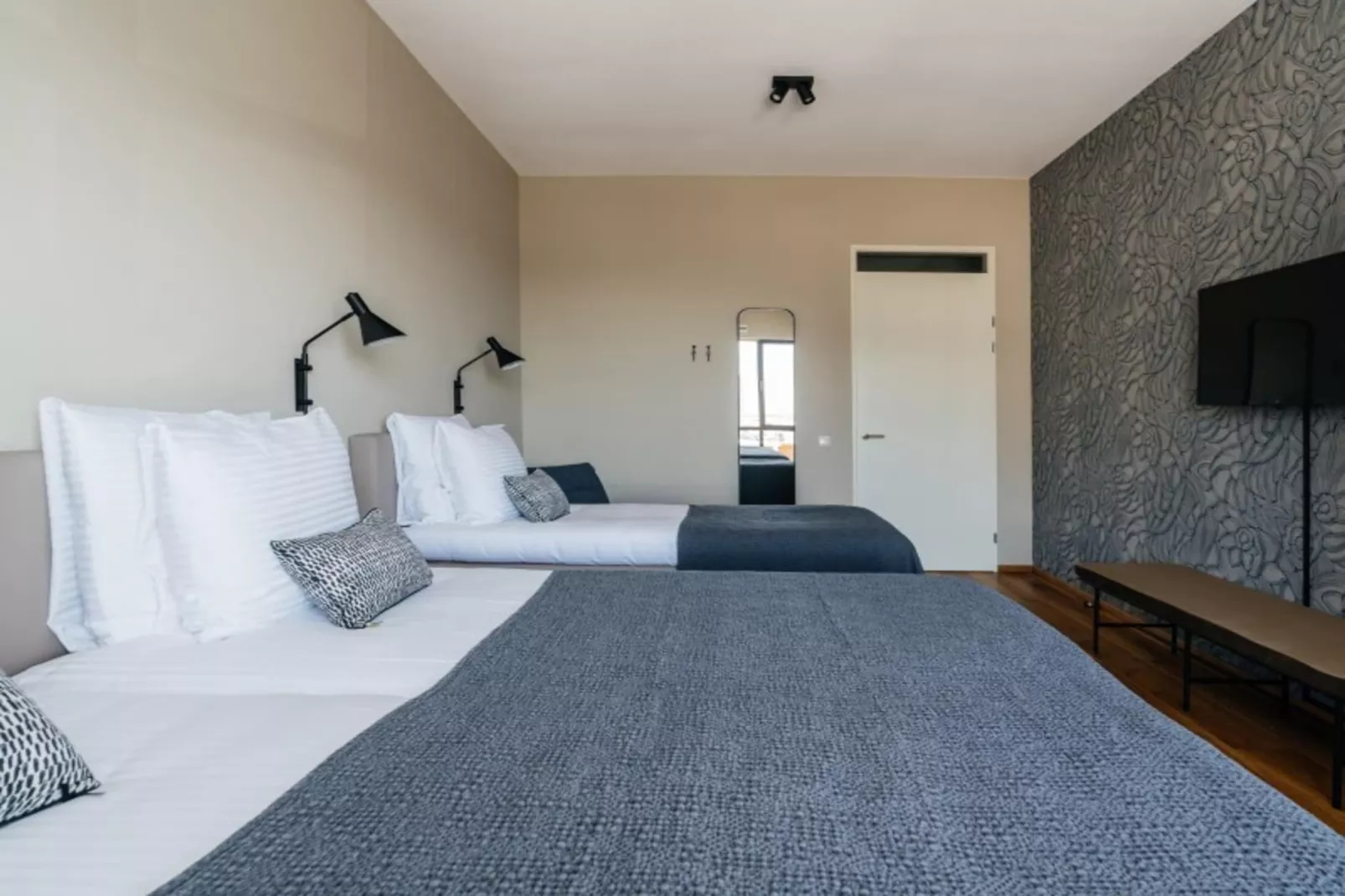 Scheveningen Harbour 16-Bedroom