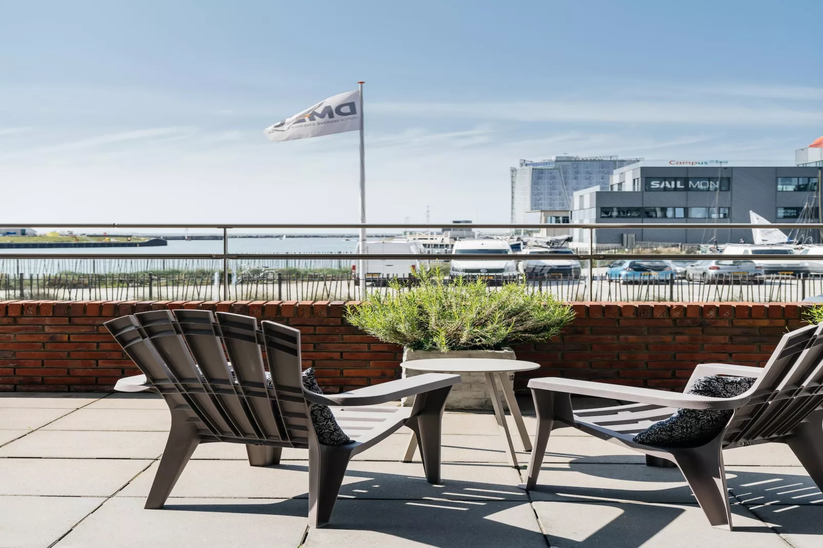 Scheveningen Harbour 18C-Terrace balcony