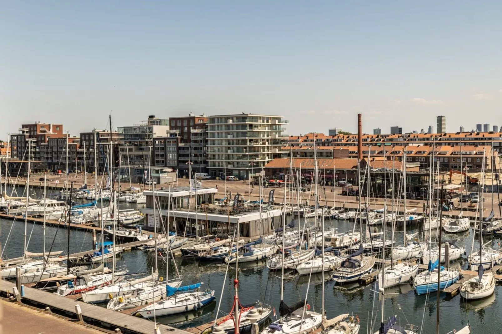 Scheveningen Harbour 66A-Exterior summer