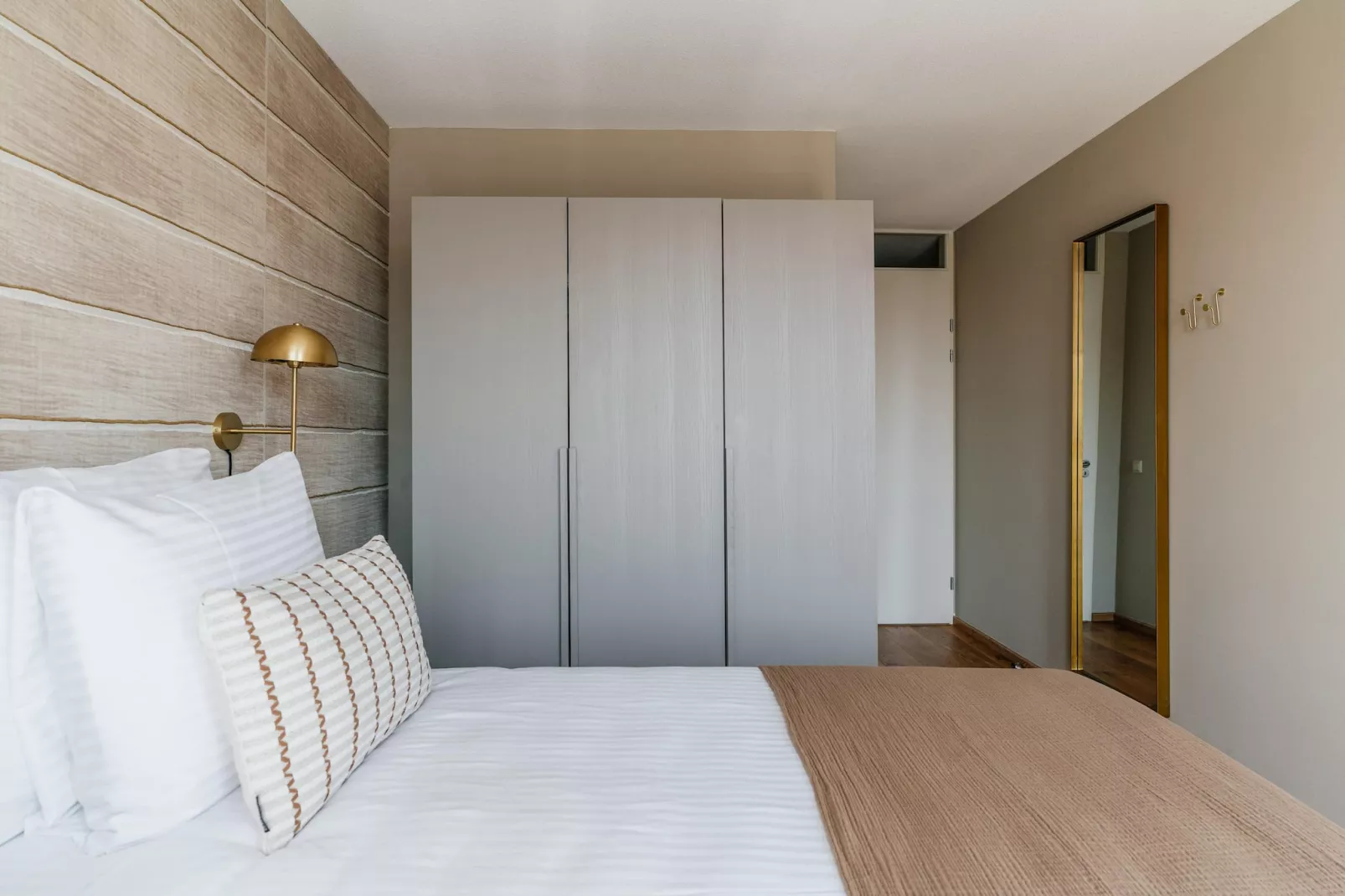 Scheveningen Harbour 30A-Bedroom