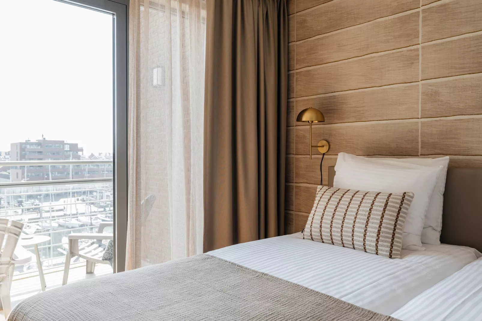 Scheveningen Harbour 40B-Bedroom
