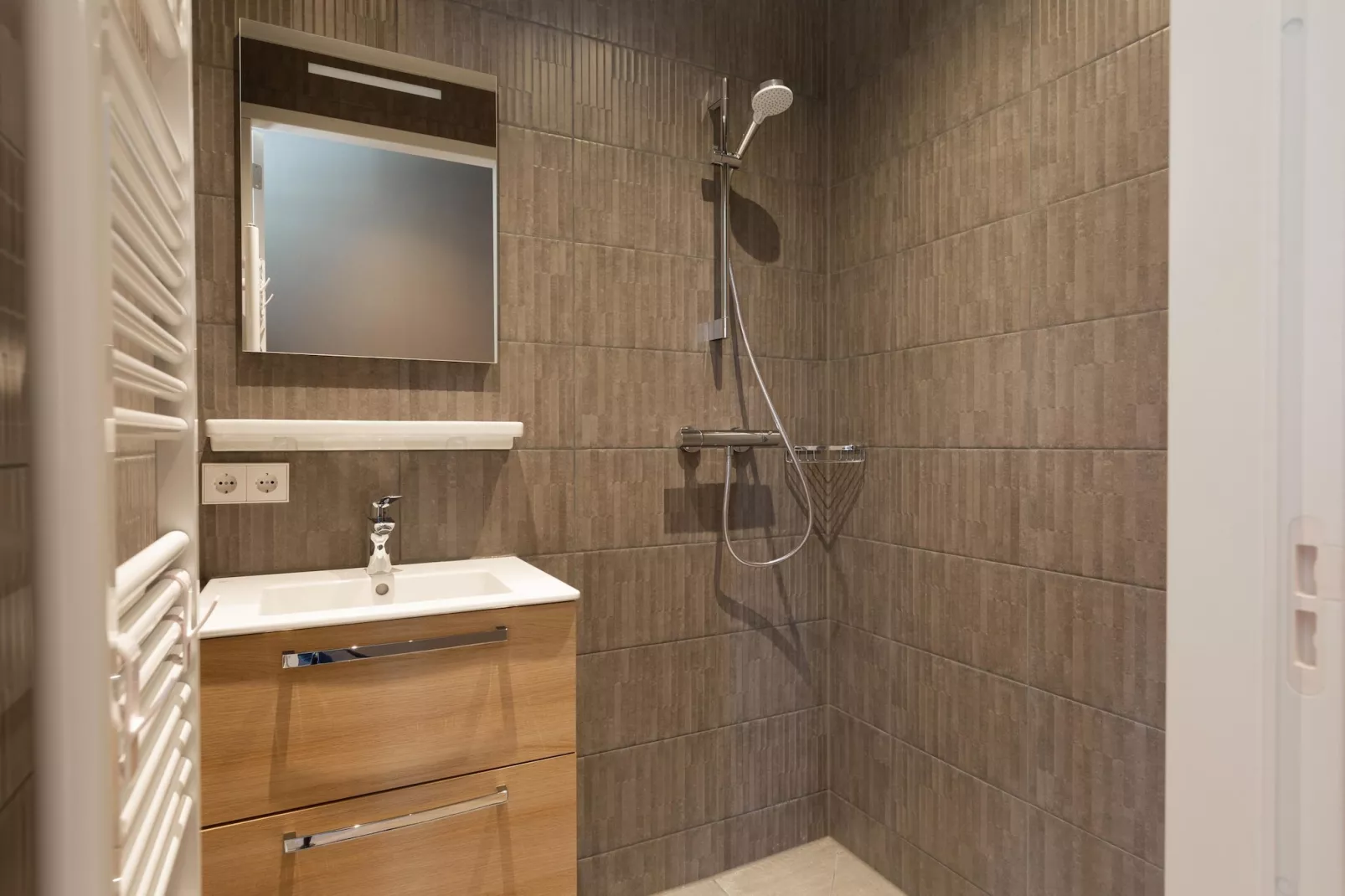 Maurits 8-Bathroom