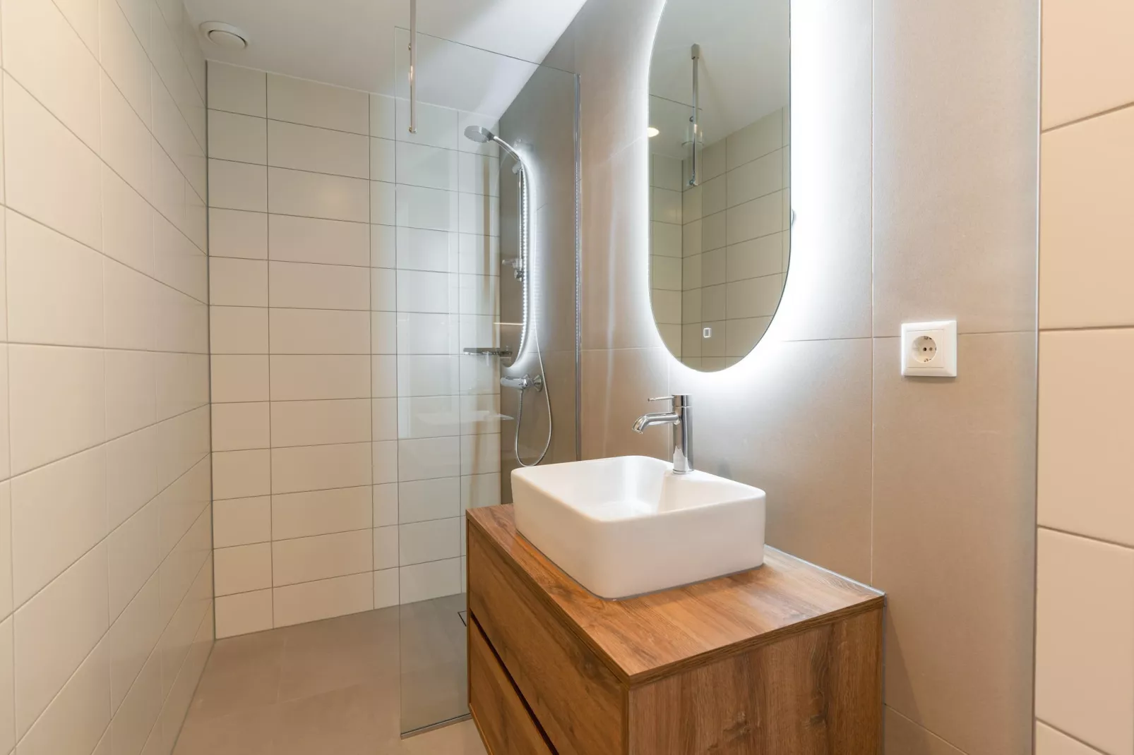 Walden 4-Bathroom