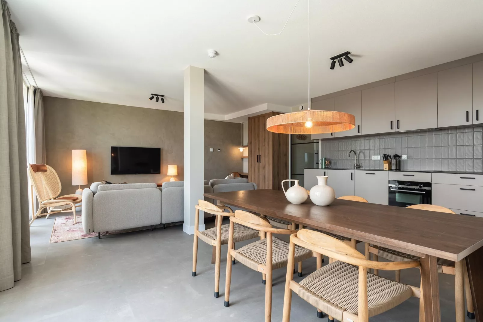 Walden 5-Dining room
