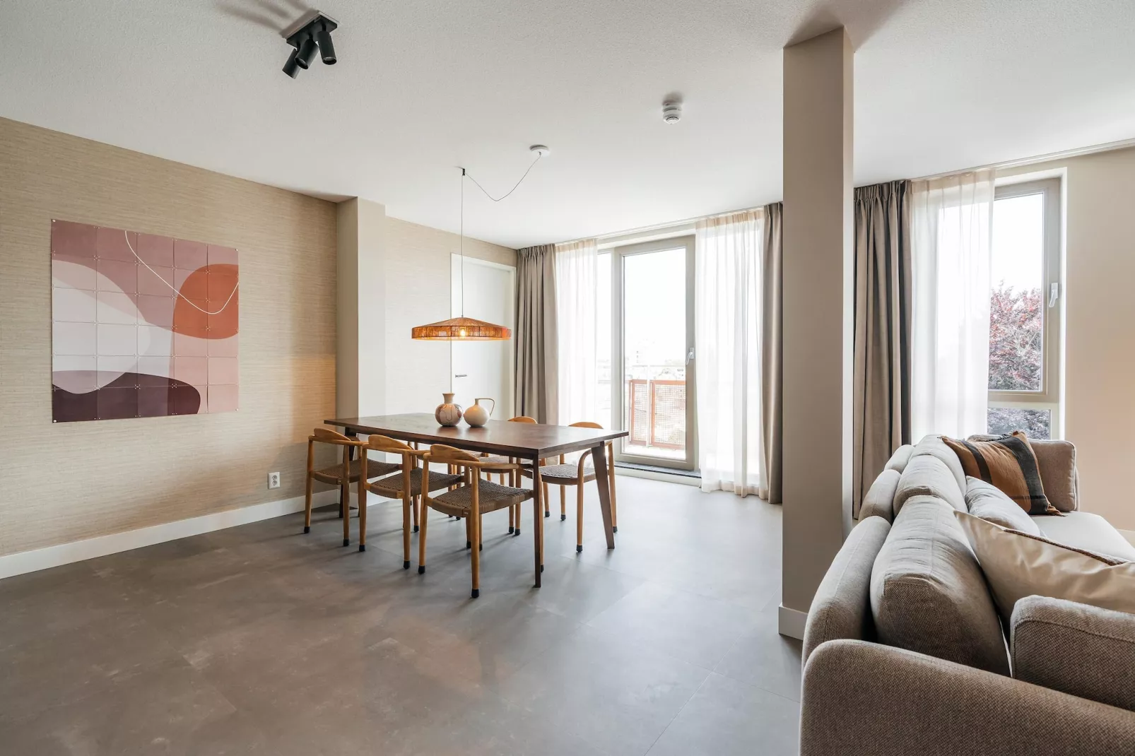 Walden 6-Dining room