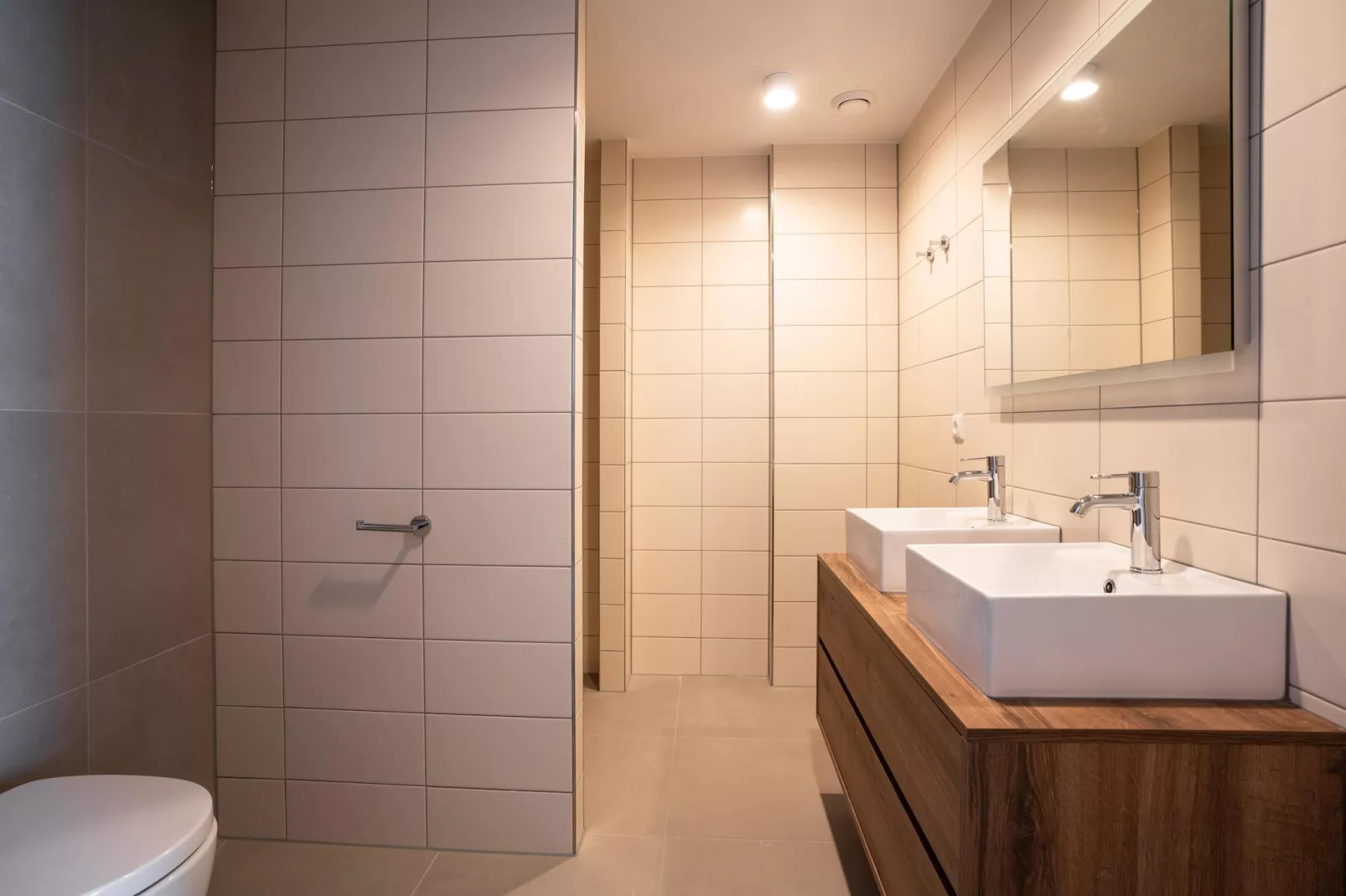 Walden 6-Bathroom