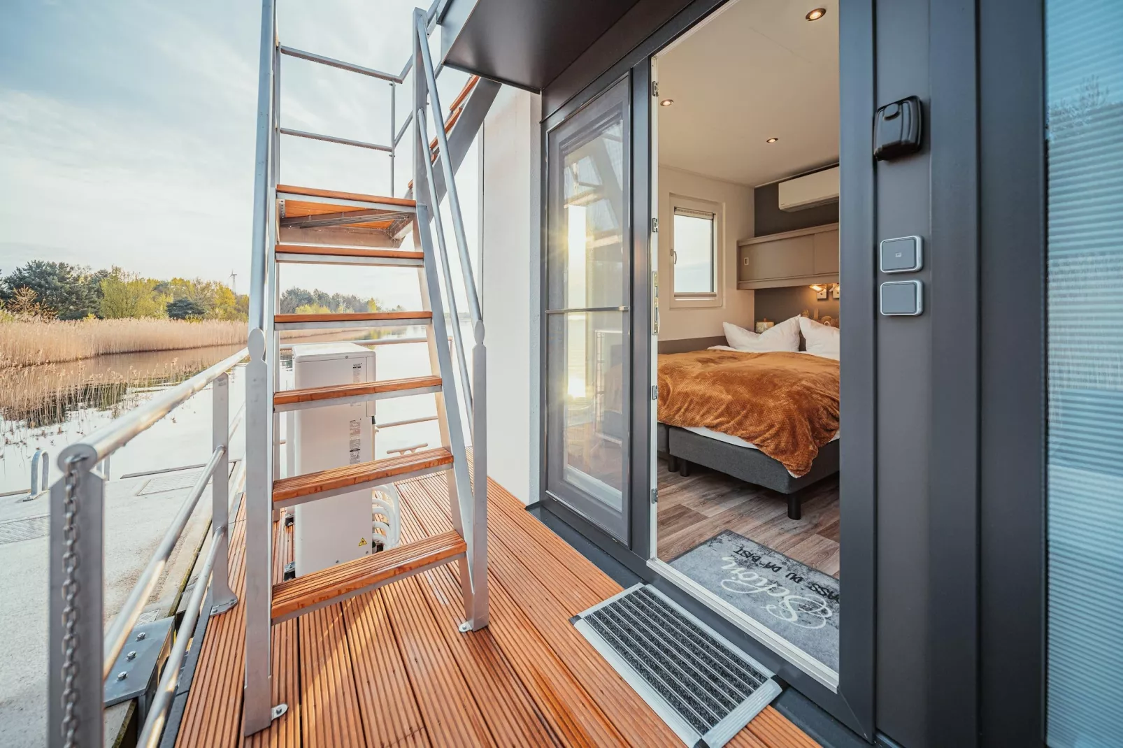 Hausboot am Gräbendorfer See-Terrace balcony