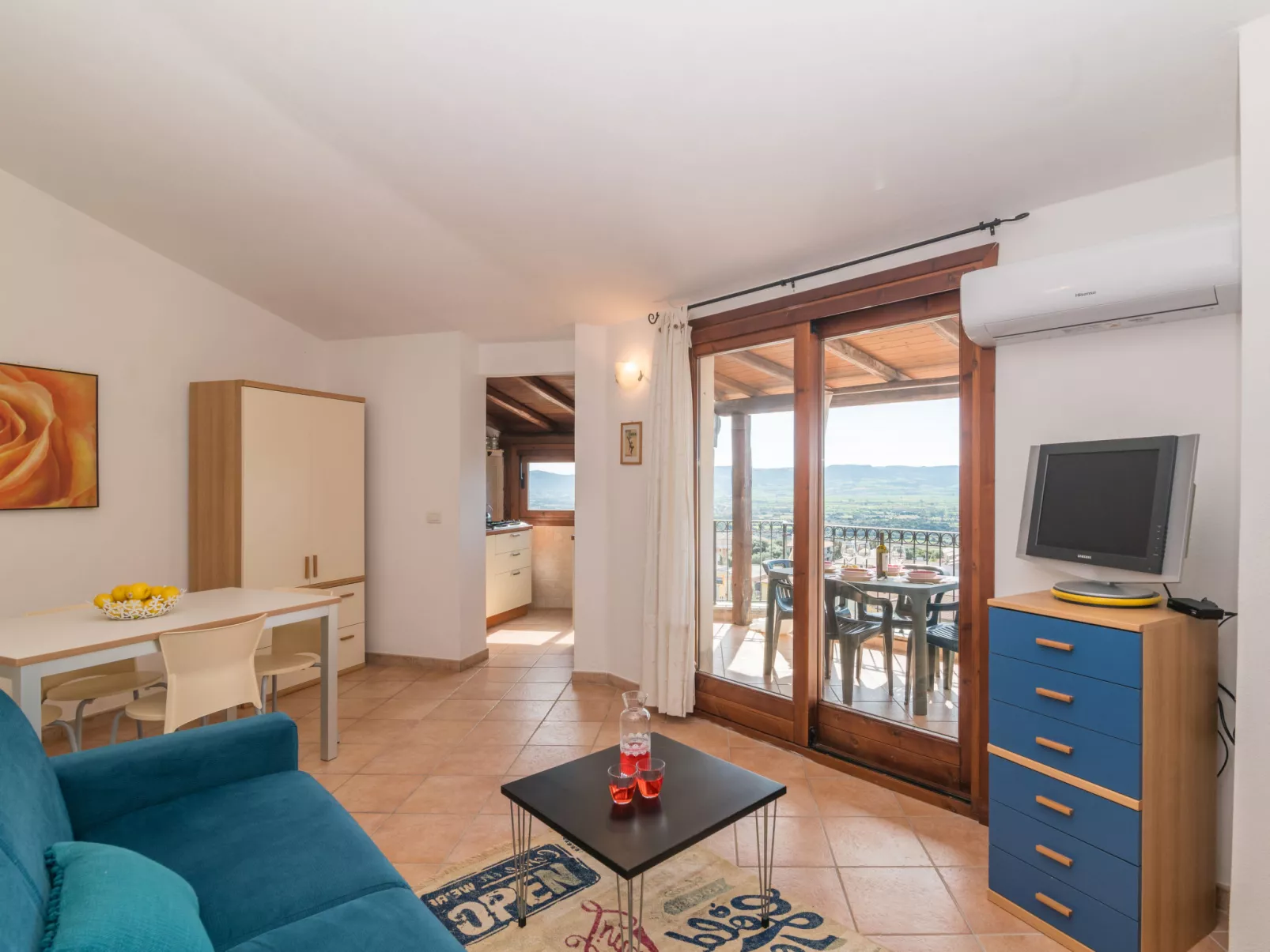 Bella Vista-Inside