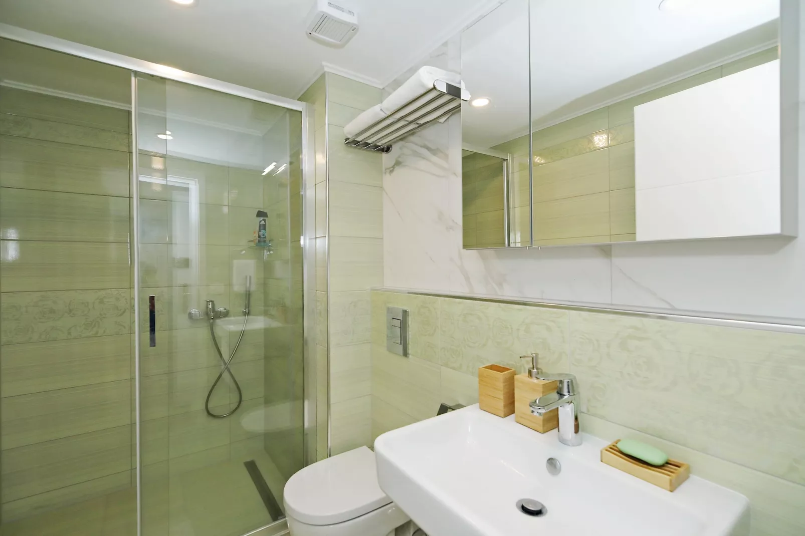 Studio O - Studio with Sea View (Stražičić)-Bathroom
