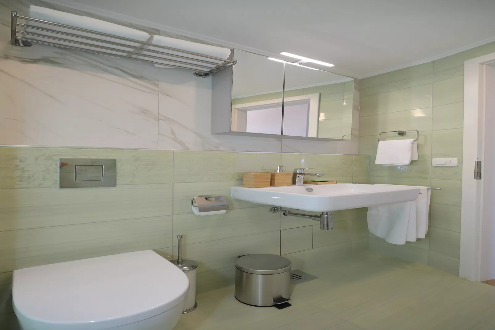 Studio O - Studio with Sea View (Stražičić)-Bathroom