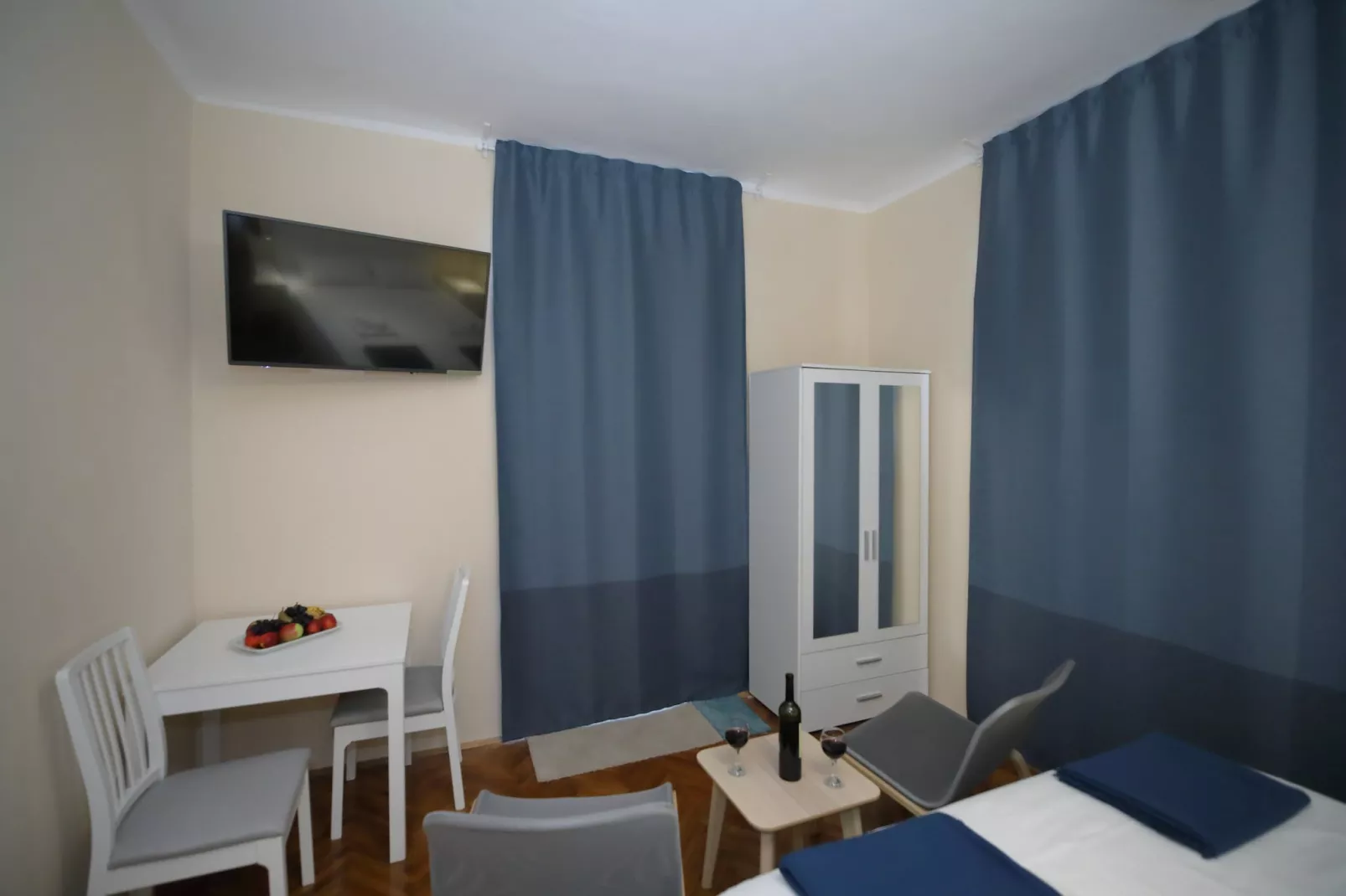Studio O - Studio with Sea View (Stražičić)-Indoor