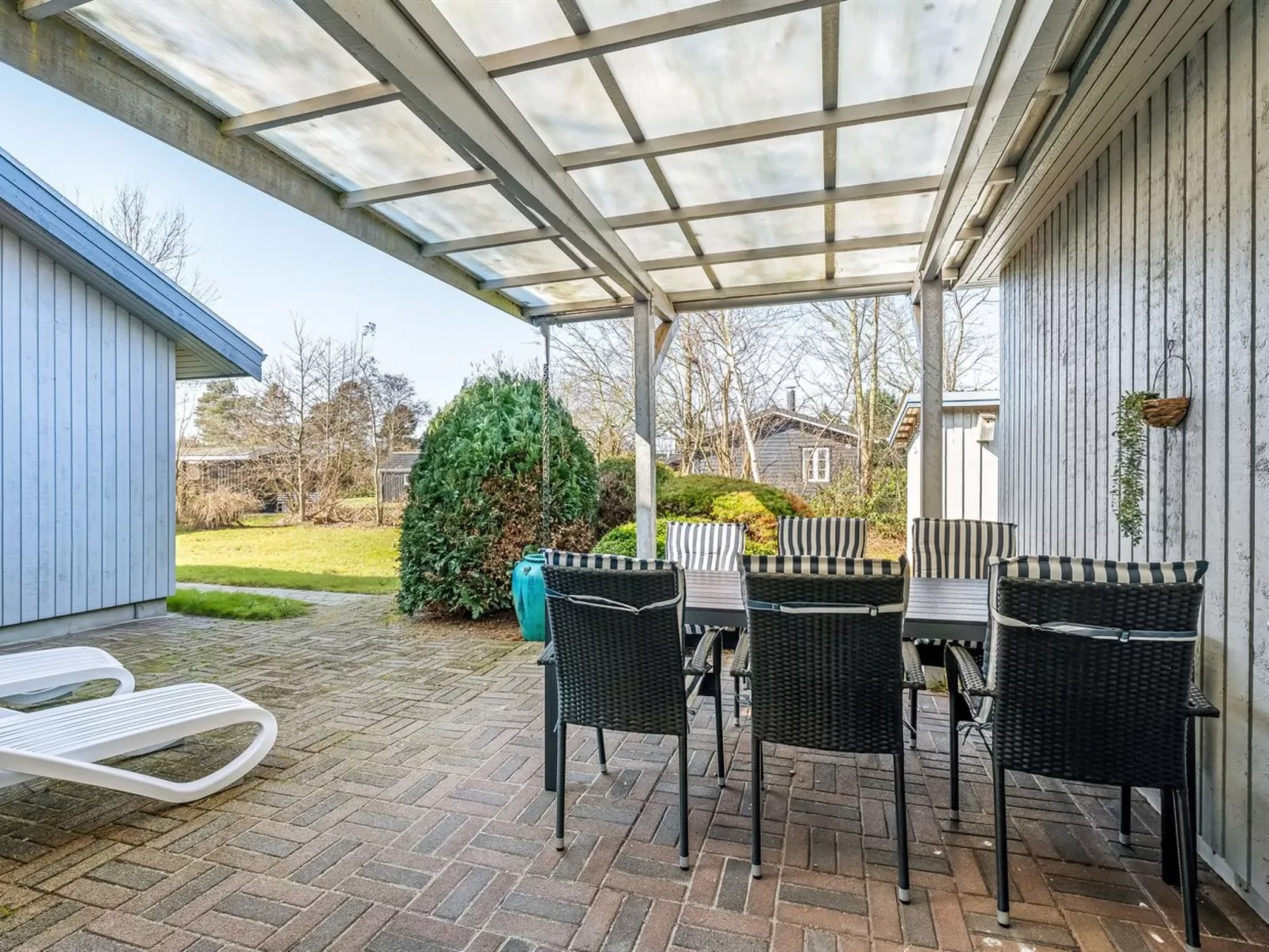 "Hane" - 750m from the sea-Outside