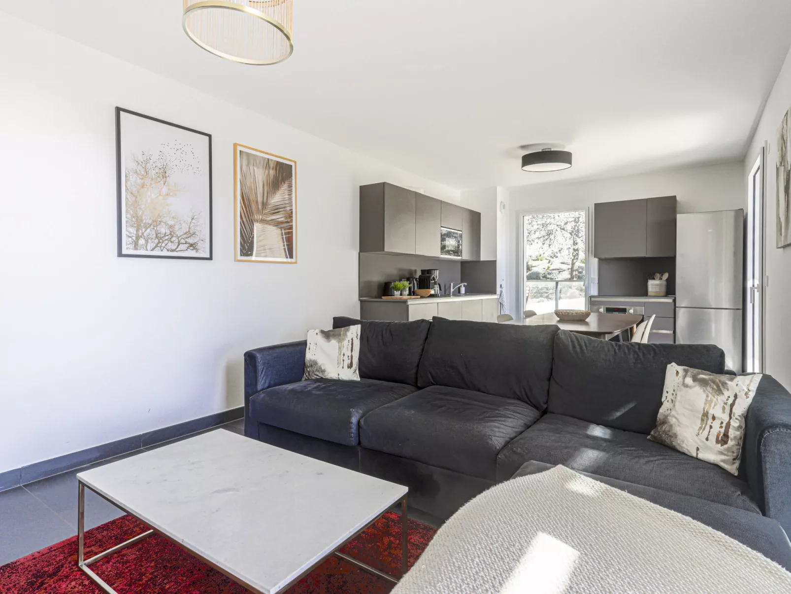 Prestige view-Inside