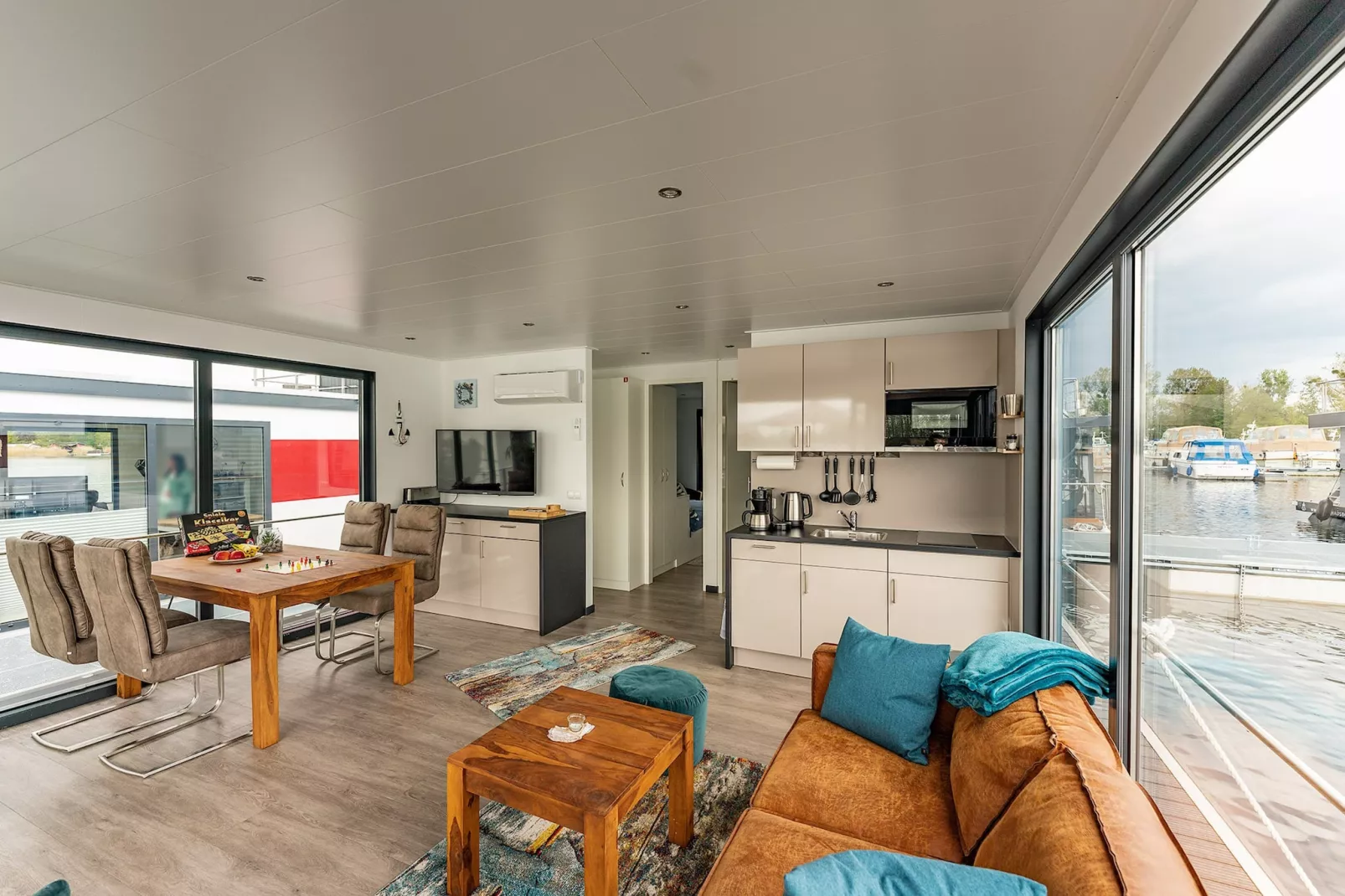 Hausboot in Zehdenick-Kitchen