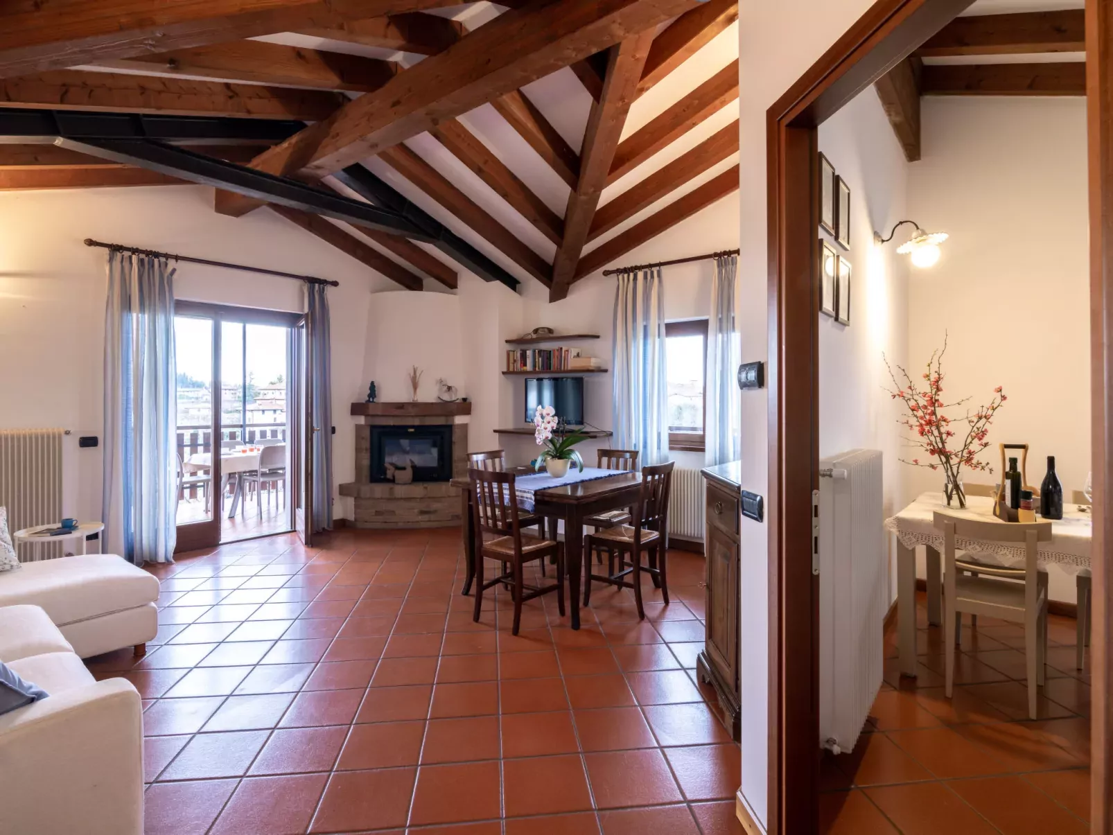Casa Monte Nero-Inside