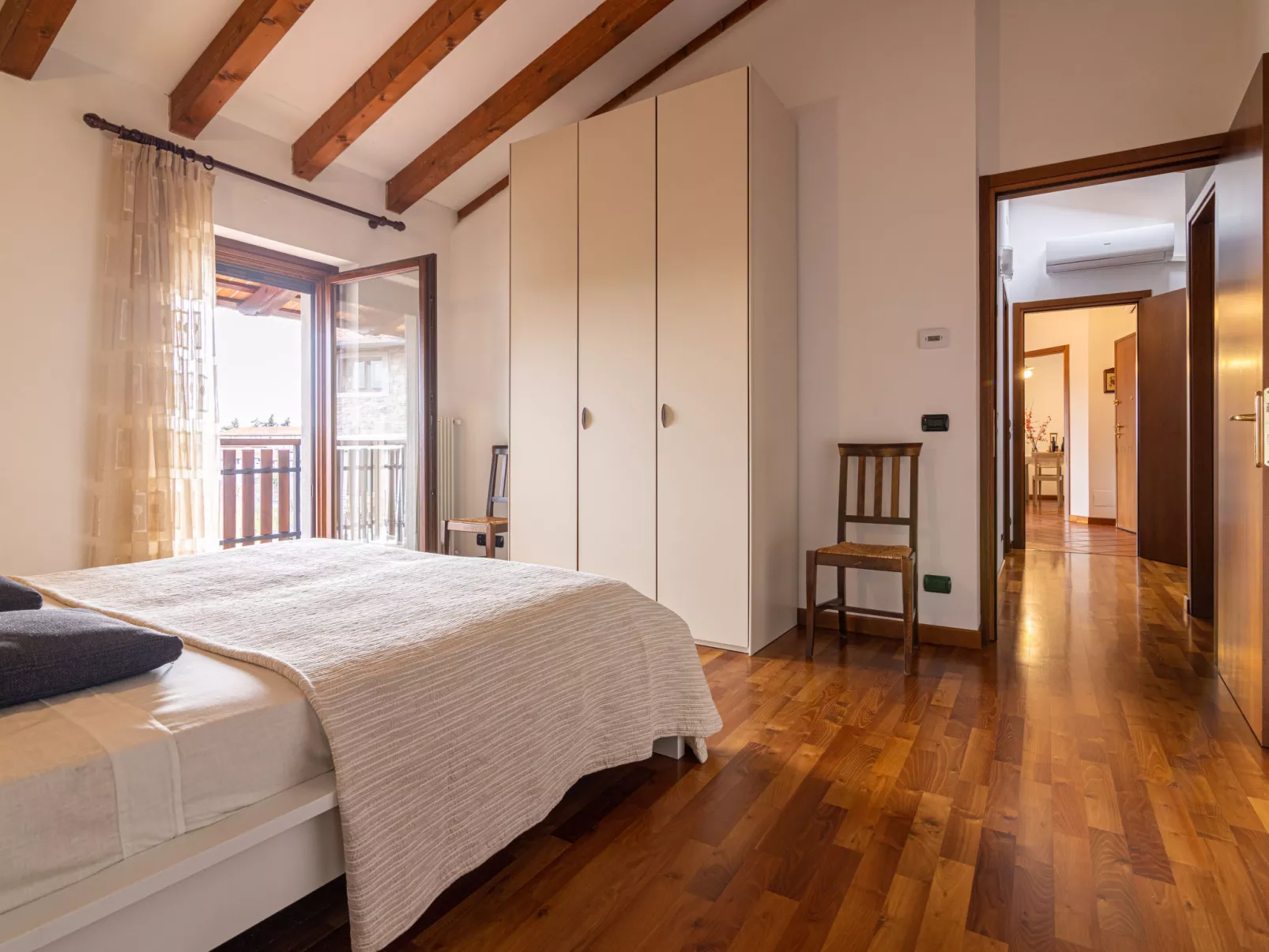 Casa Monte Nero-Inside