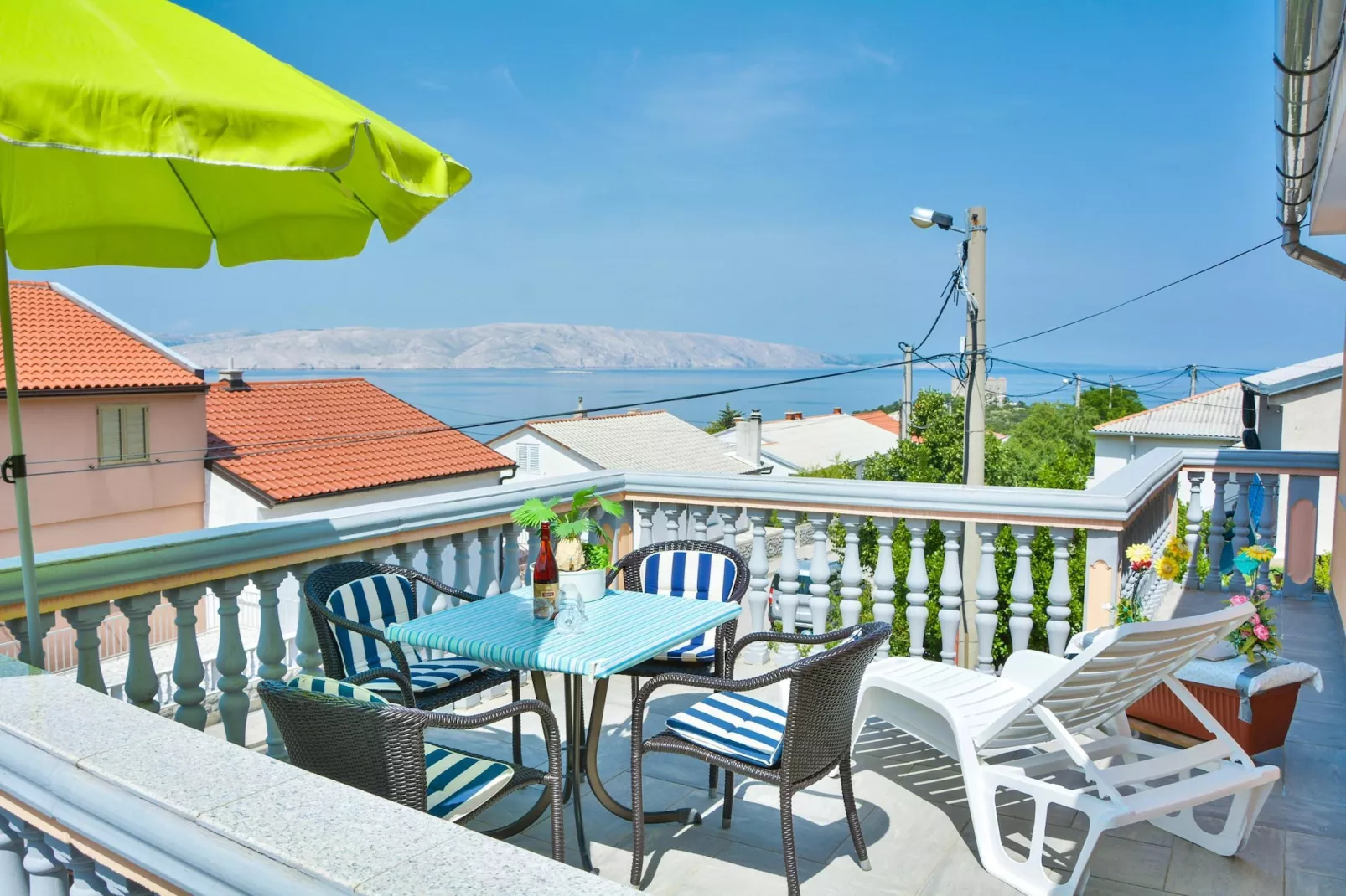 Niko 2-Terrace balcony
