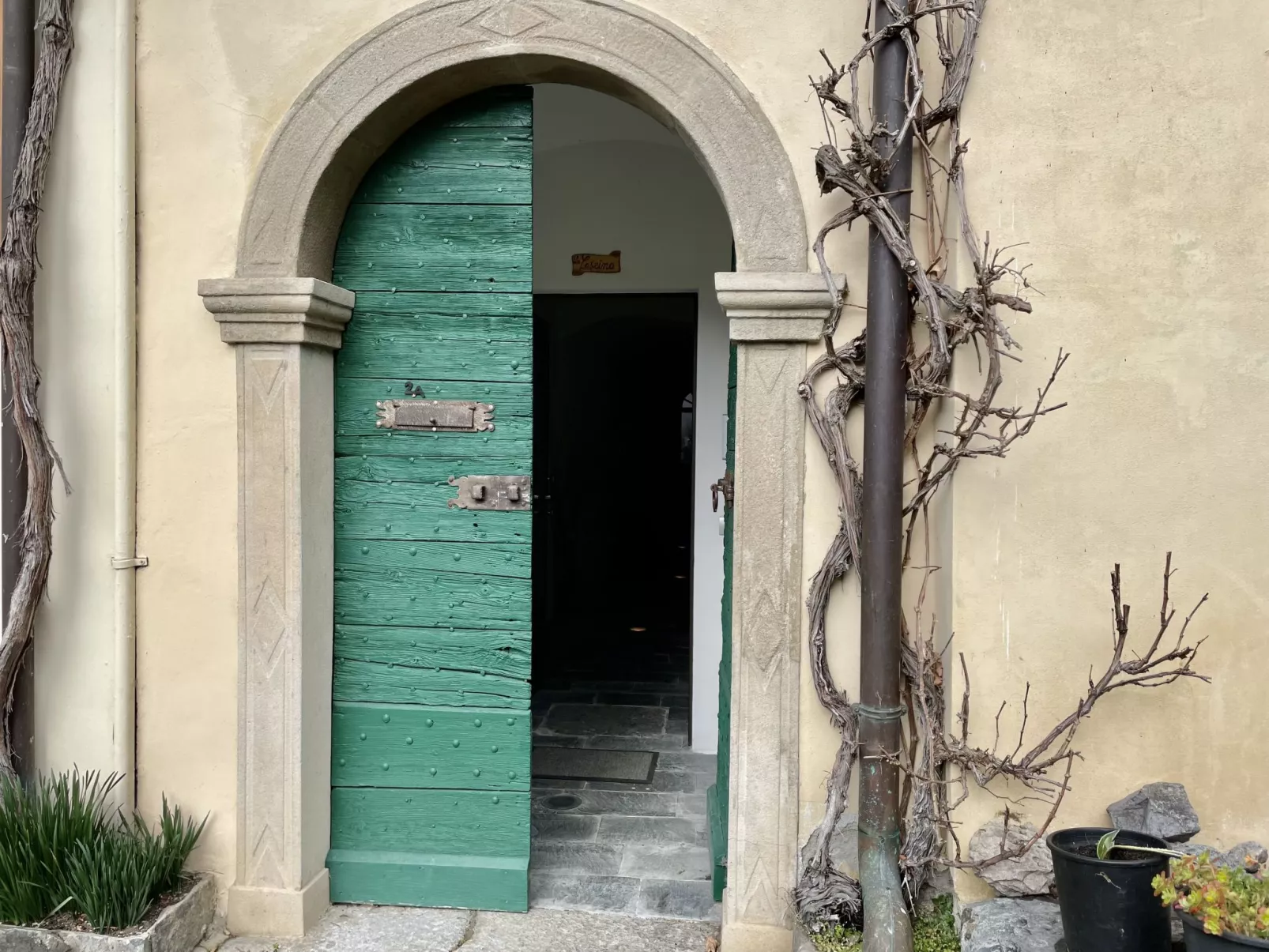La Cascina-Inside