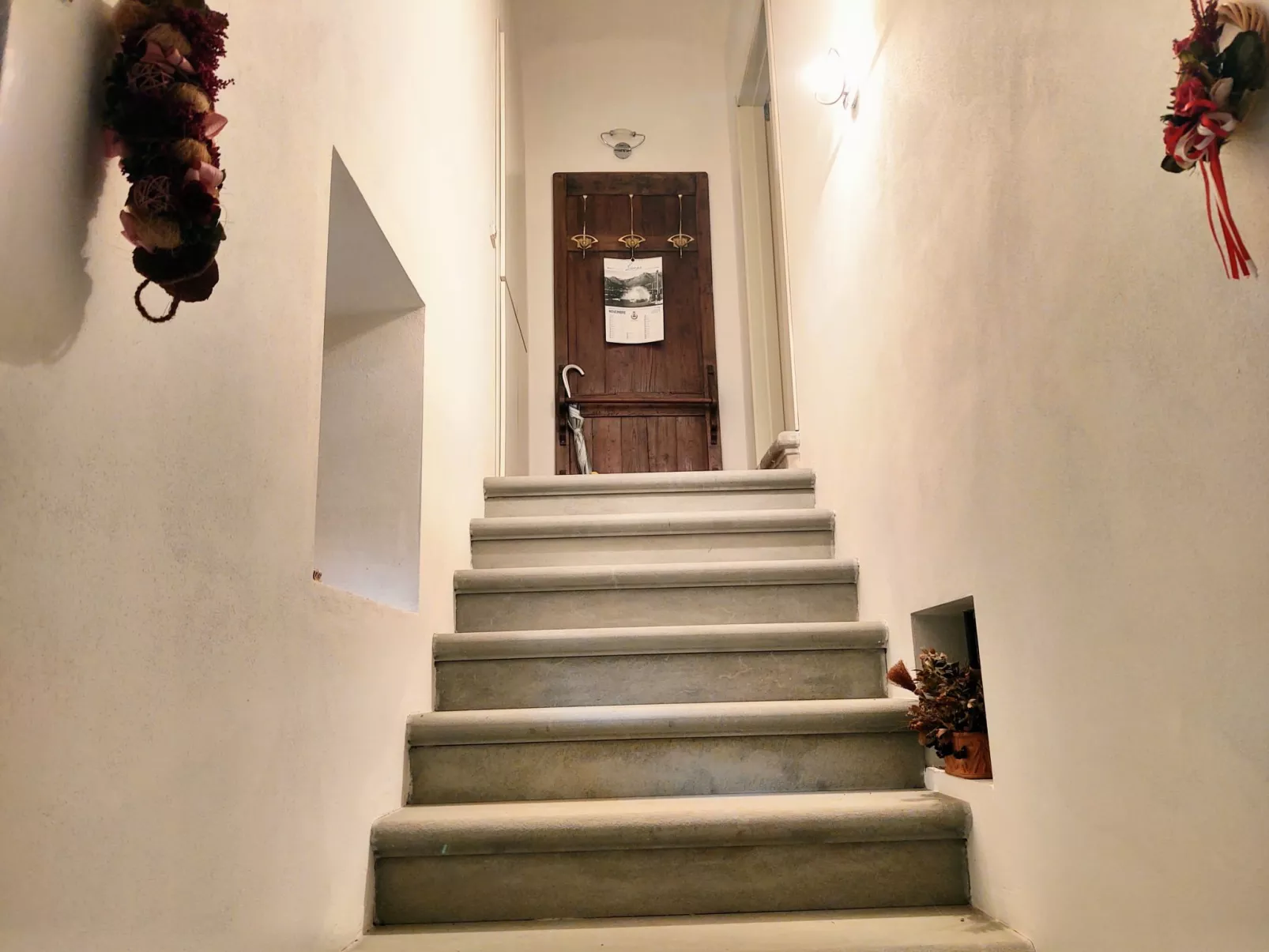 La Cascina-Inside