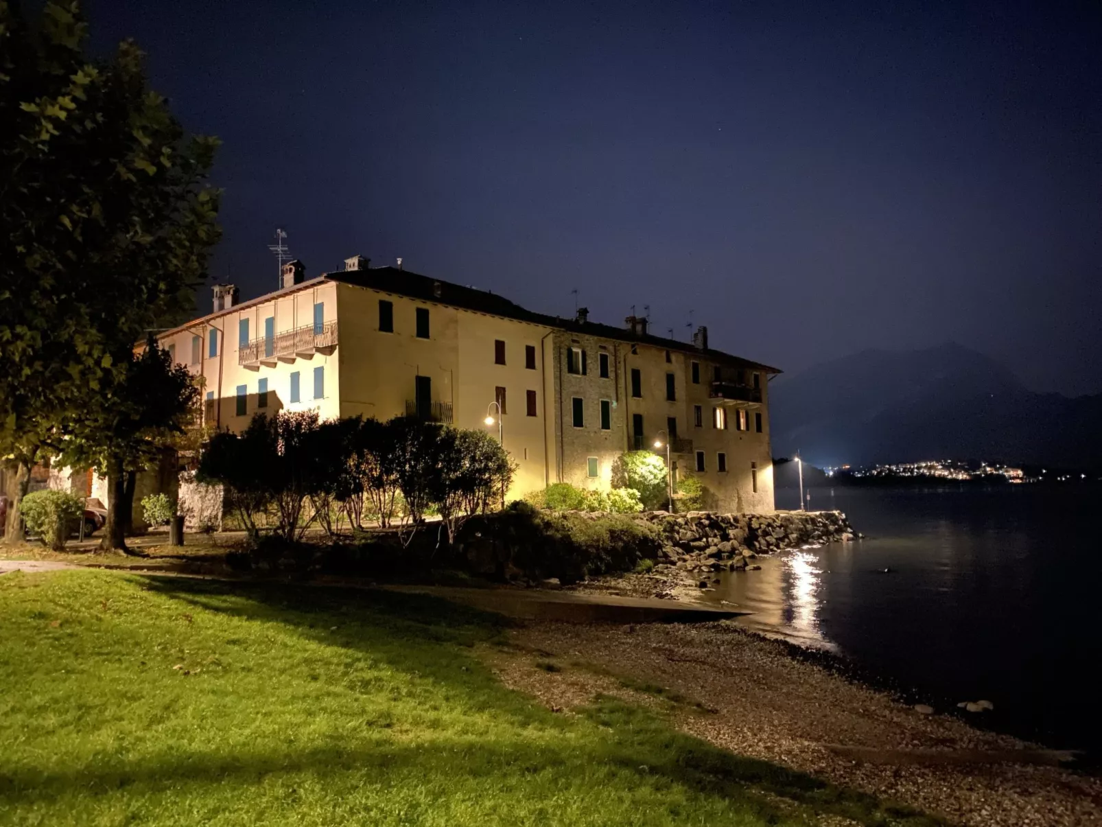 La Cascina-Inside