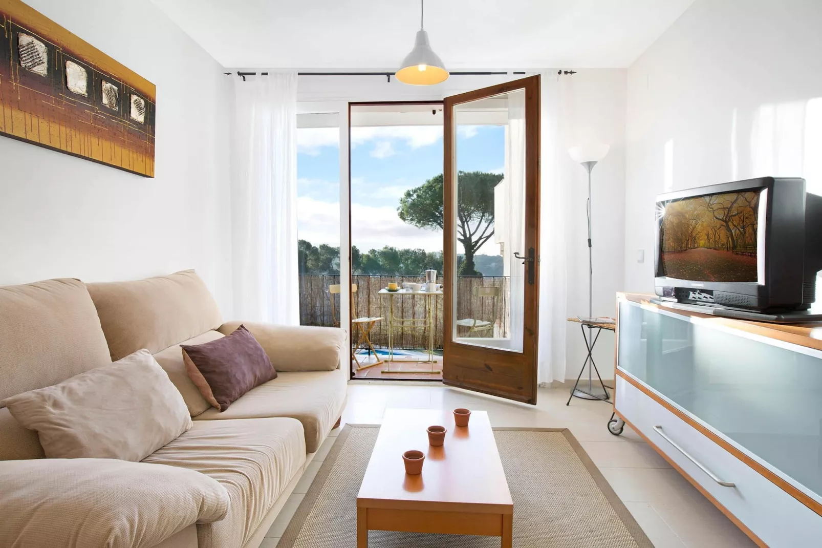 Cliper H-2-Living room