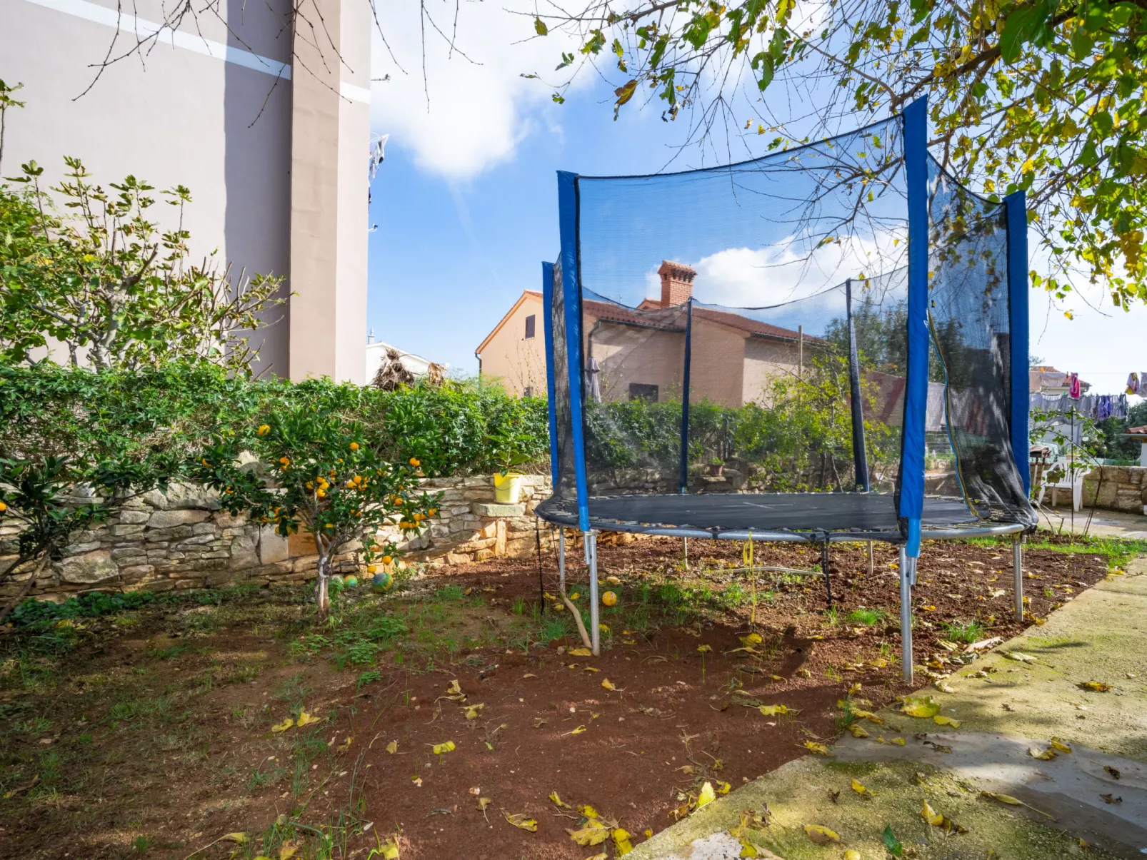 B&B-Outside