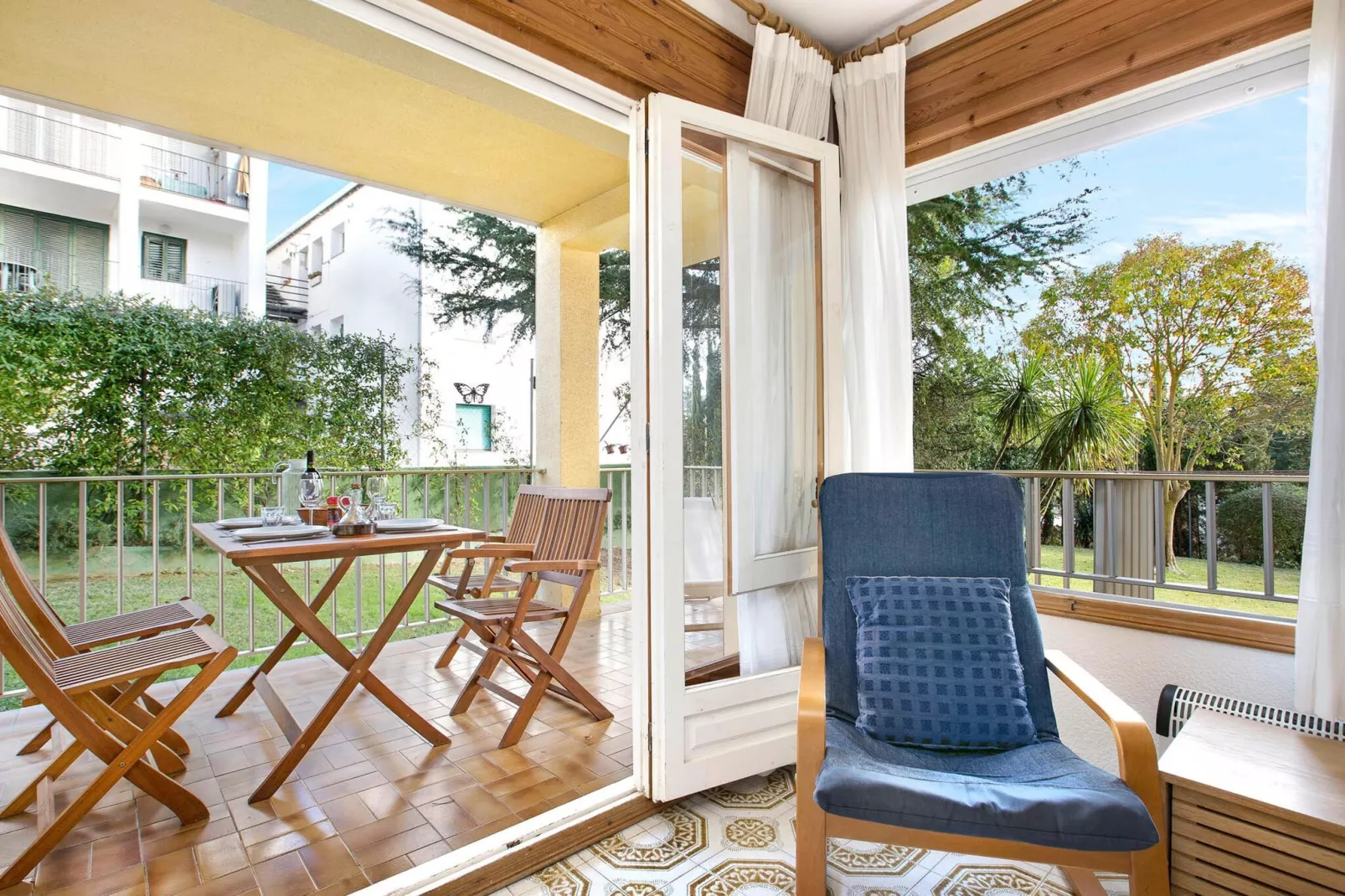 Cliper L-1-Terrace balcony