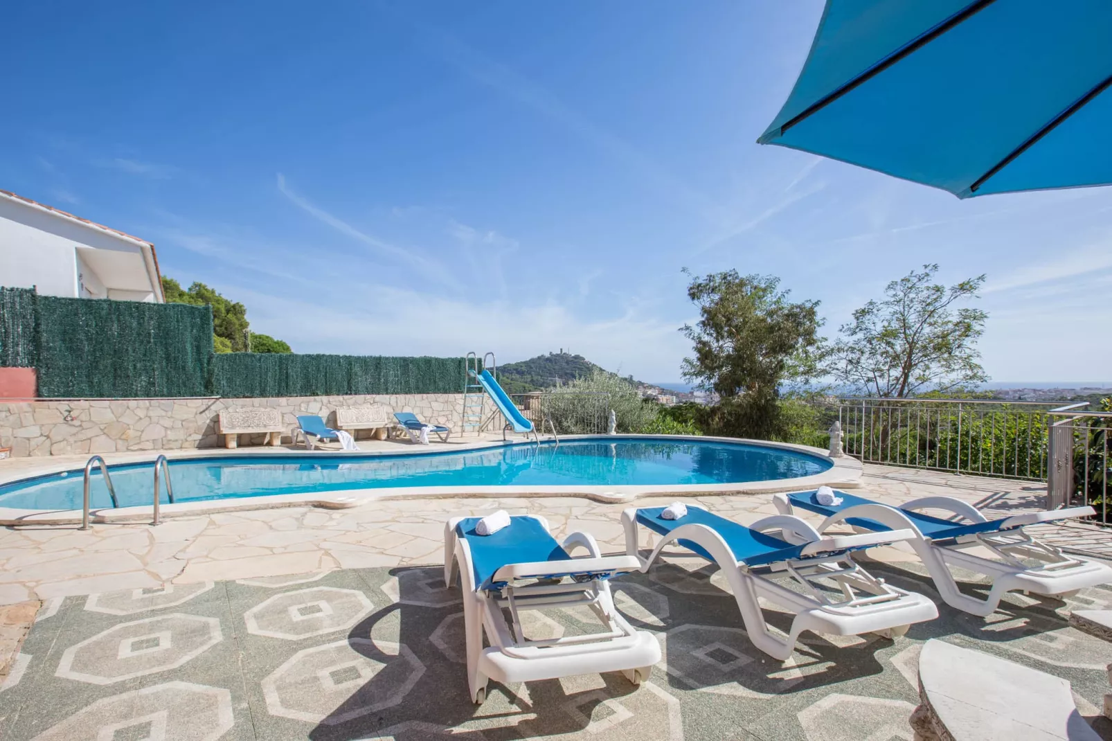 Carvajal-Pool