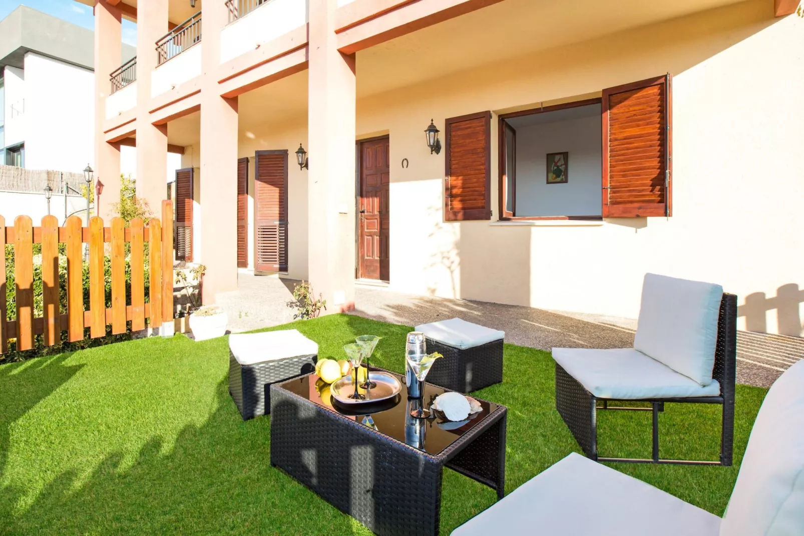 Maer-Terrace balcony