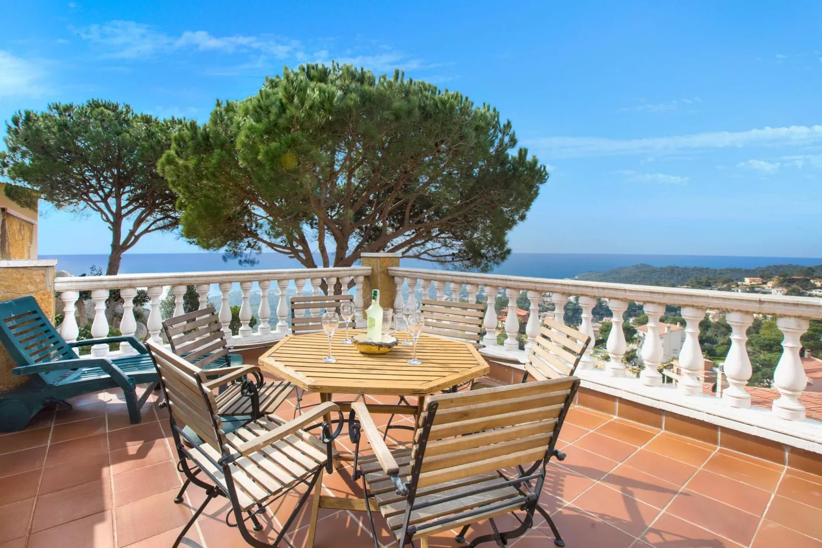 Crisantemo-Terrace balcony